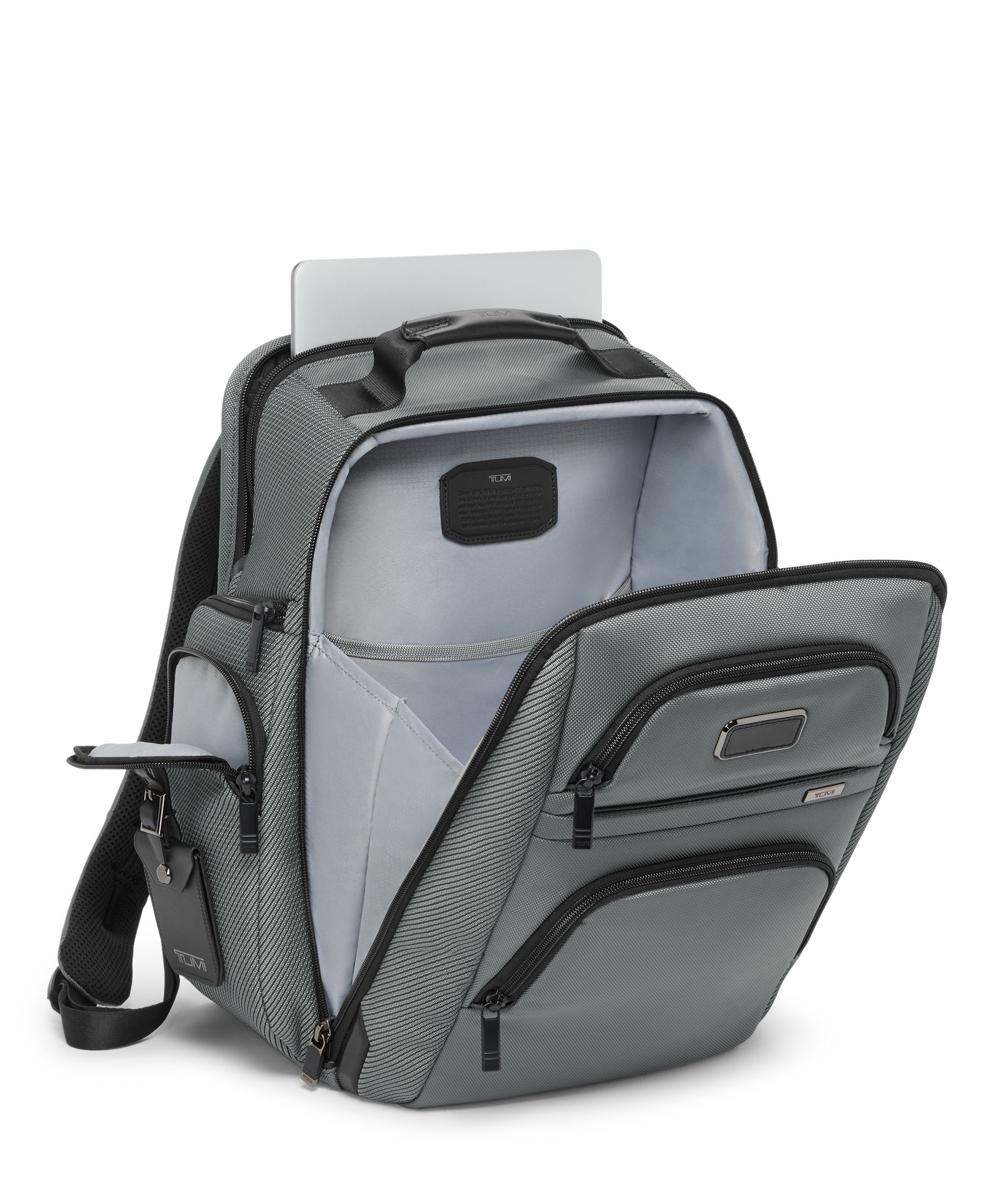 TUMI ALPHA（アルファ） トゥミ・ブリーフ・パック グレイ