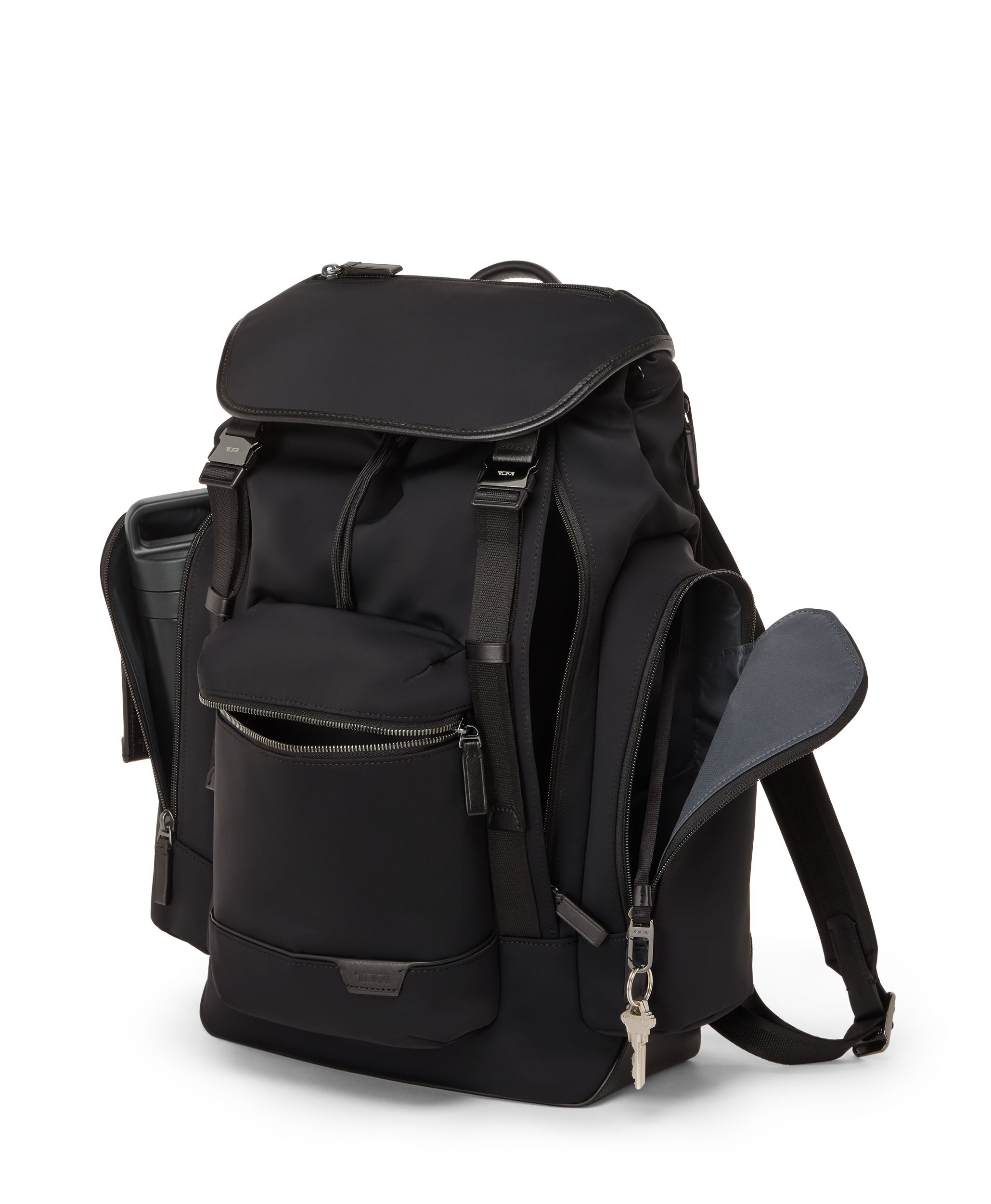 HARRISON 「グリフィン」フラップ・バックパック｜TUMI(トゥミ