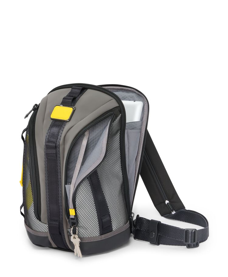 ALPHA BRAVO 「ナイト」スリング  hi-res | TUMI