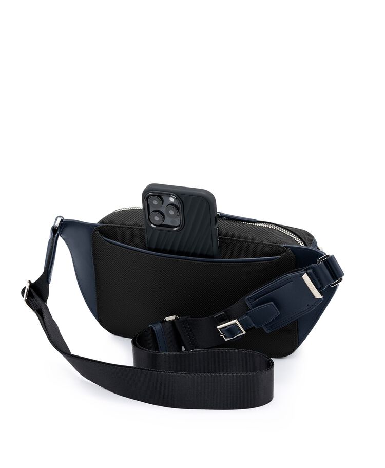 イースト・ウエスト・スリング  hi-res | TUMI