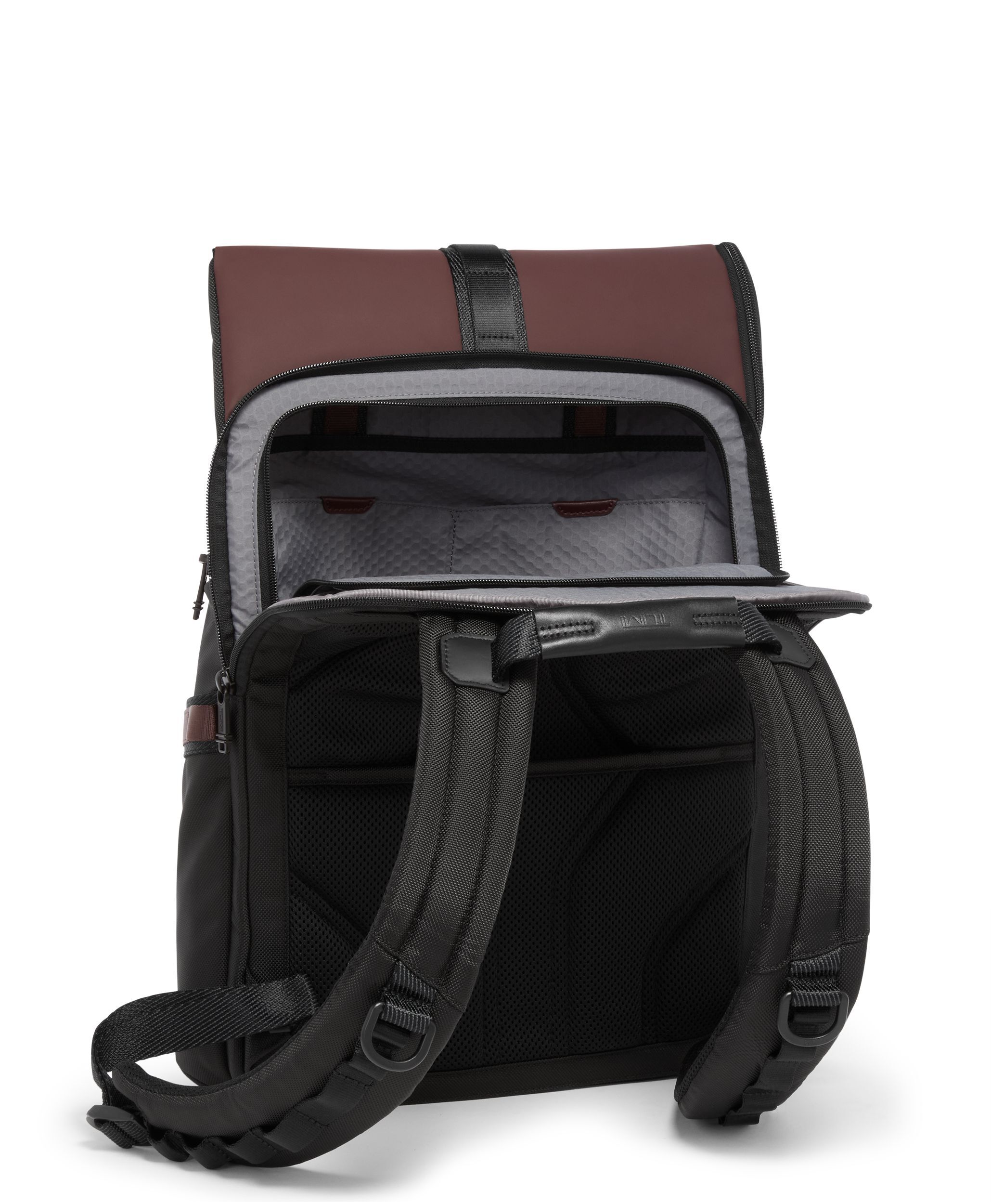 TUMI「ロジスティック」バックパックブラ ALPHA BRAVO 「ロジスティック」バックパック オックス ブラッド