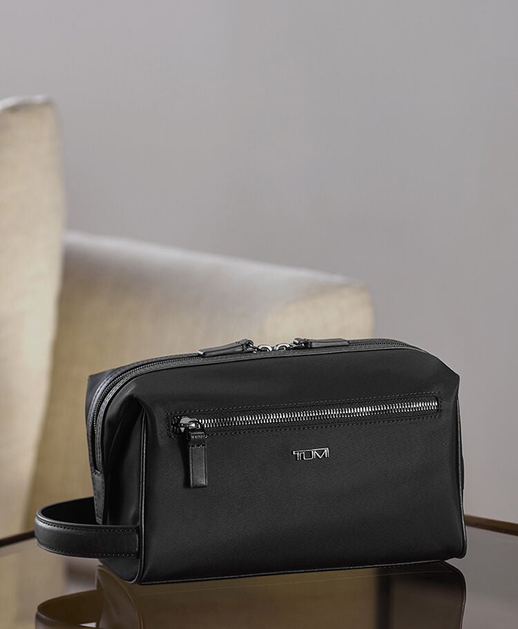 TRAVEL ACCESSORYフレーム・トラベル・キット｜TUMI(トゥミ)公式サイト