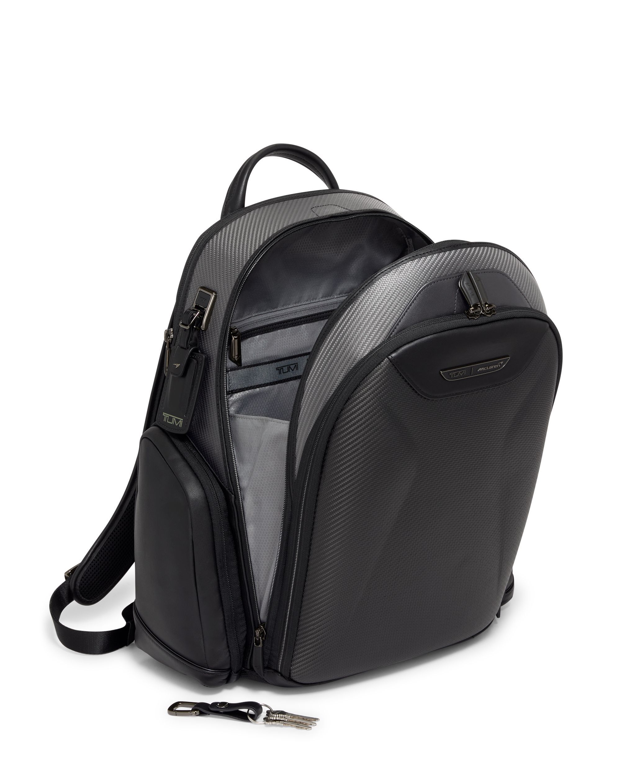 TUMI I MCLAREN 「パドック」バックパック カーボン|TUMI(トゥミ)公式 TUMI I MCLAREN 「パドック」バックパック カーボン|TUMI(トゥミ)公式