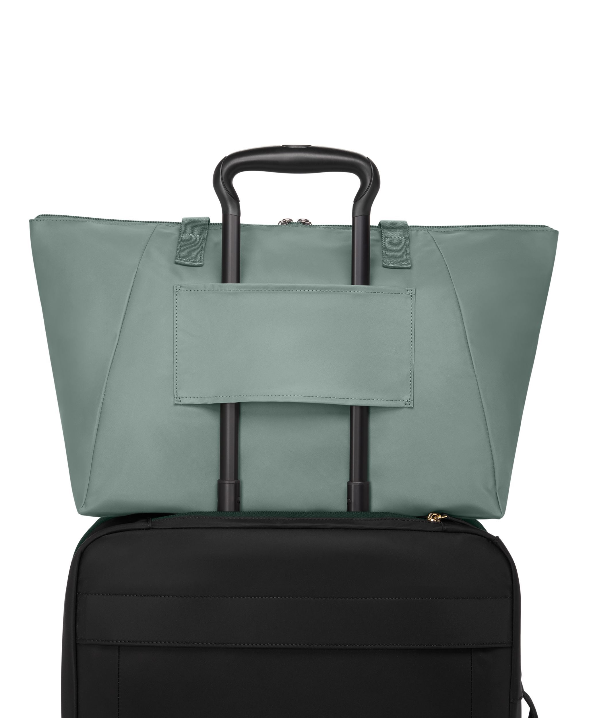 ⭐︎TUMI￼￼ ジャストインケーストートピンク　ピンク 収納ポーチ付き ジャスト・イン・ケース｜TUMI(トゥミ)公式サイト