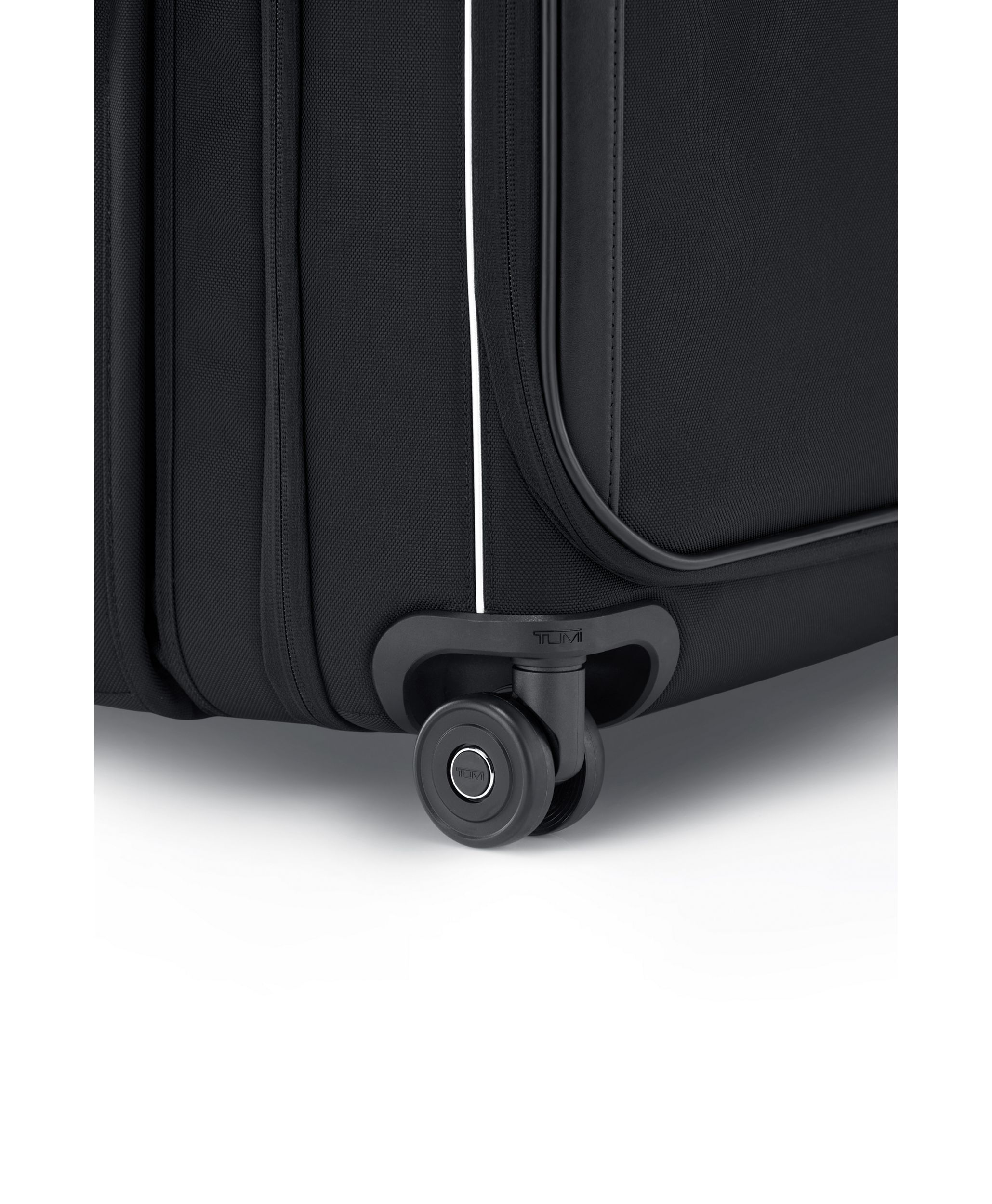 TUMI トゥミ 68517 TUMI（トゥミ） キャリーケース International Expandable 4Wheel