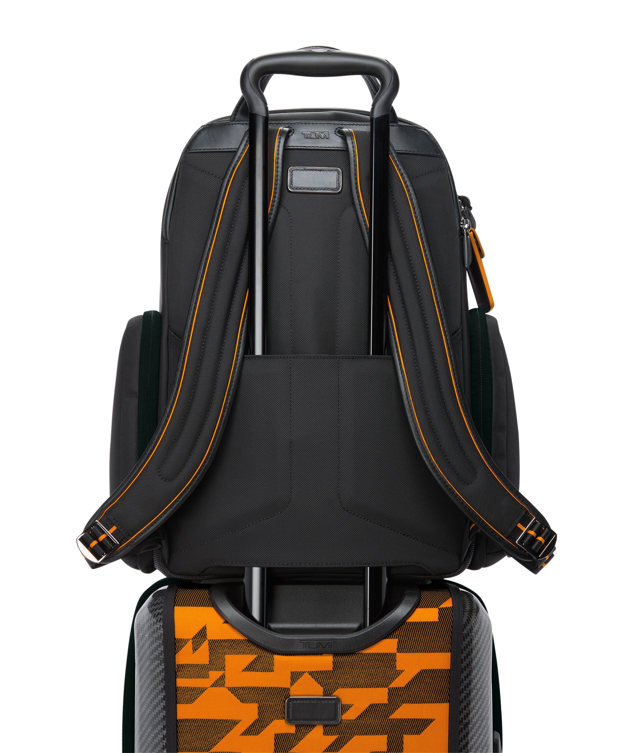 TUMI | McLaren 「パドック」バックパック ダズル カモフラージュ