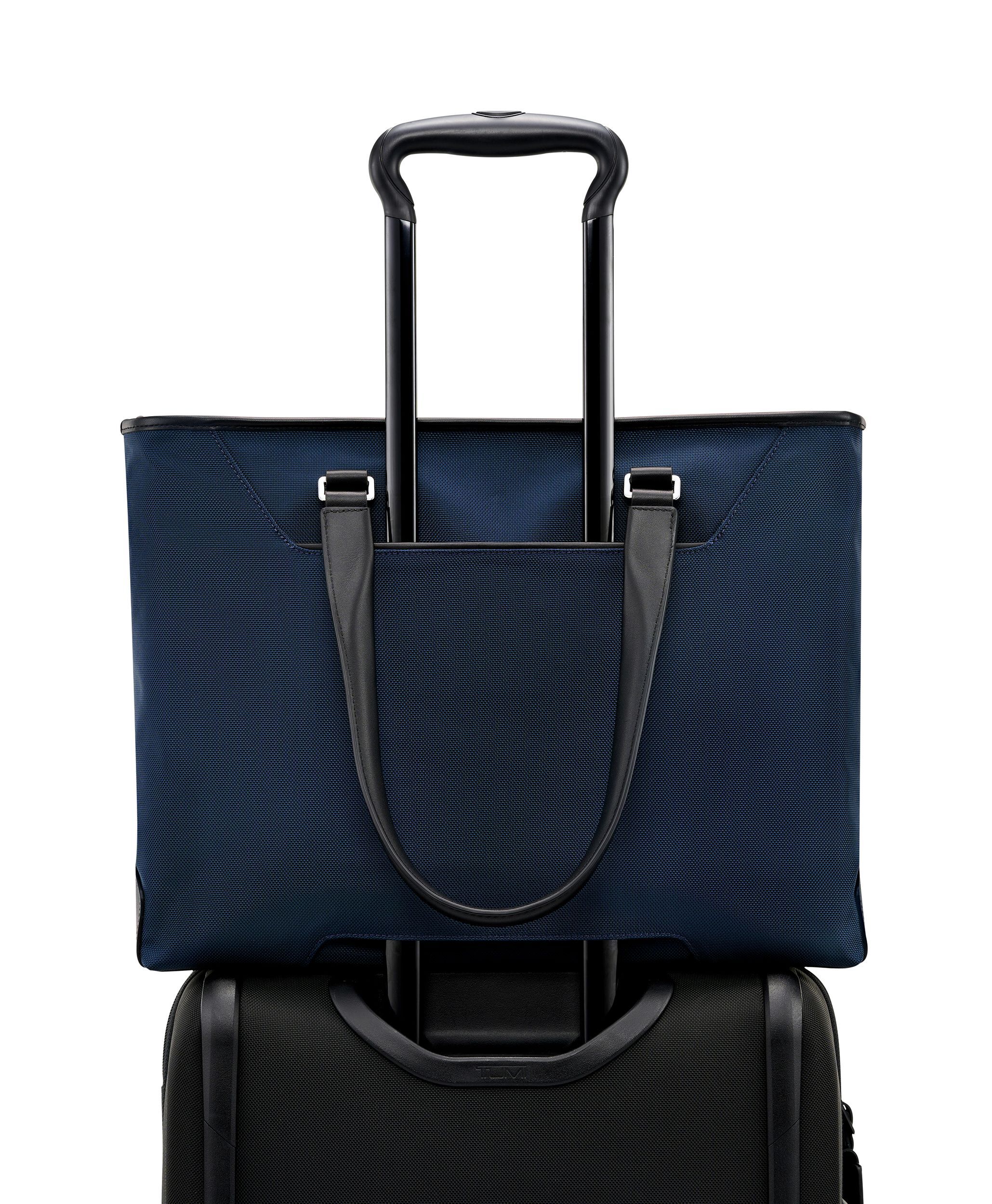 JARVIS イースト・ウエスト・トート ネイビー/ブラック｜トゥミ公式サイト | TUMI