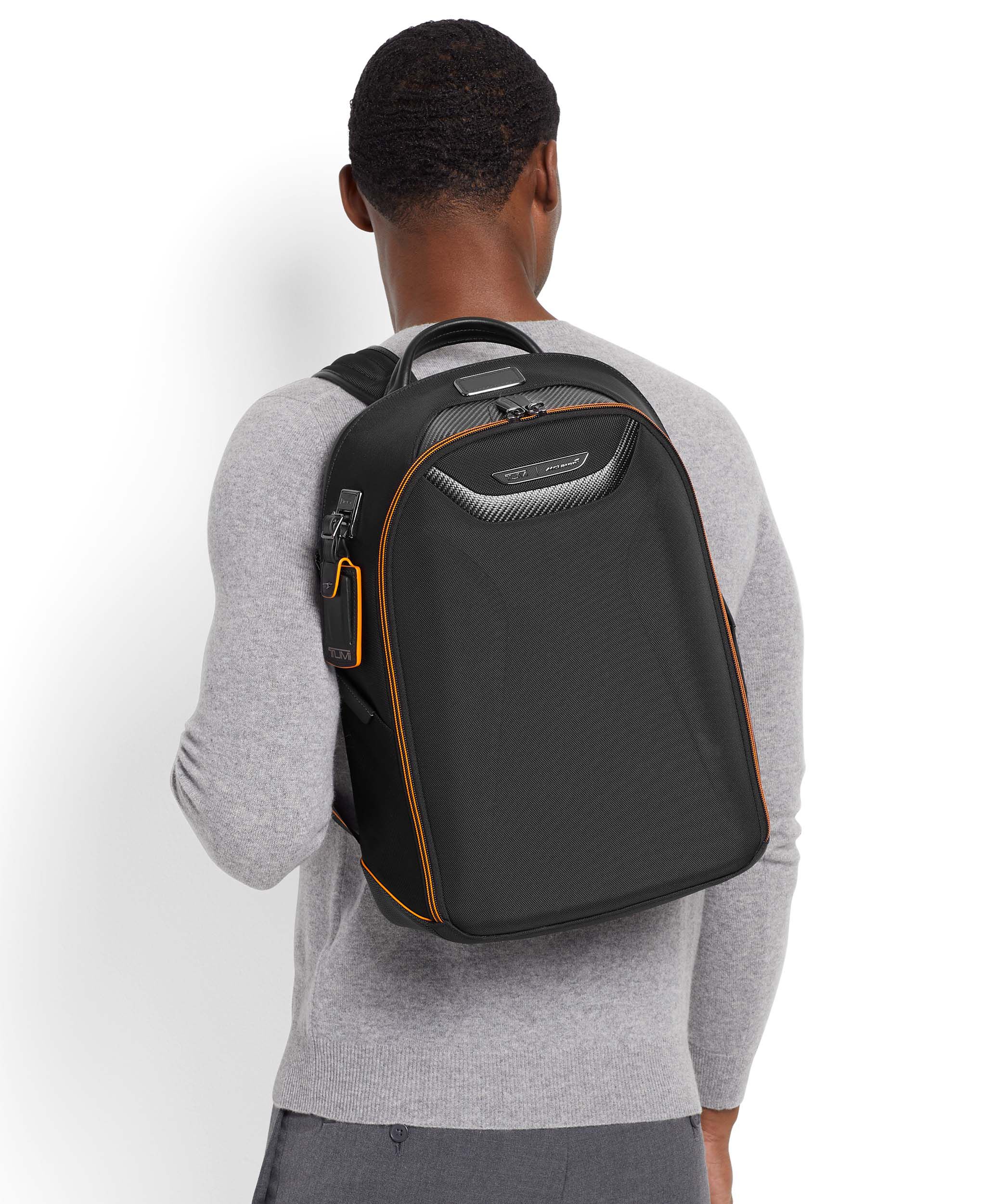 TUMI | McLaren 「ヴェロシティ」バックパック ダズル カモフラージュ