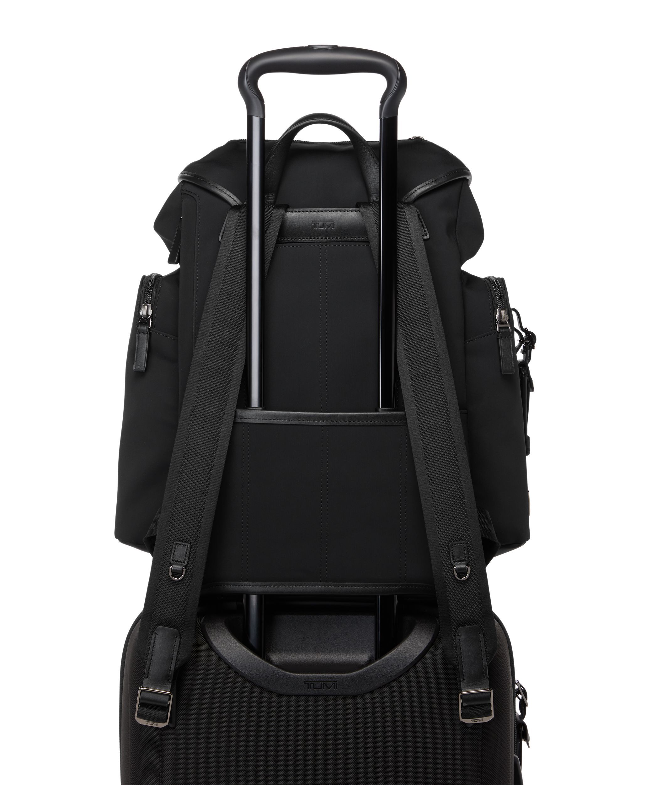 13インチ以下のPC収納可能 リュック・バックパック｜TUMI(トゥミ)公式