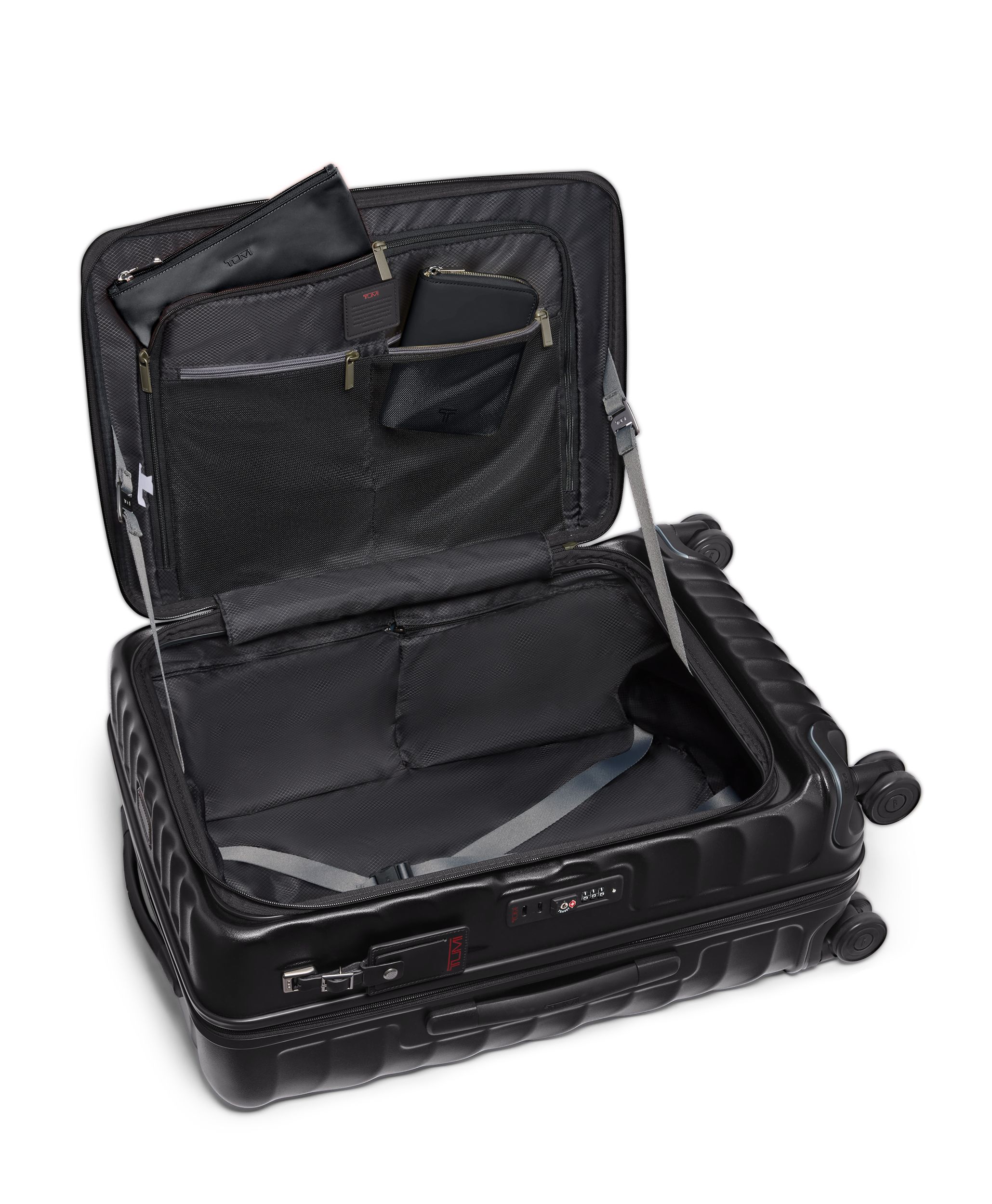 TUMI ボディバッグ ブラック ファウンドケース Sport Valuables Pouch | Tumi US