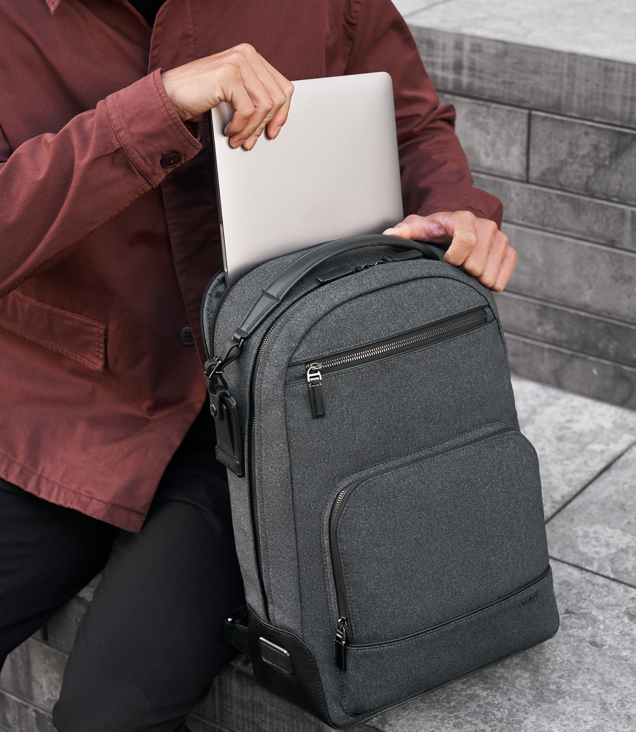 TUMI JOSHUA COMPACT BACKP ツゥミ リュックサック TUMI JOSHUA
