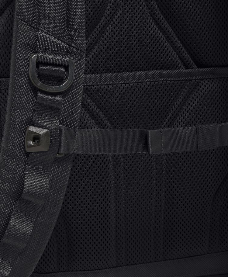 TUMI トゥミ Alpha 胸バッグ 携帯 ショルダーバッグ