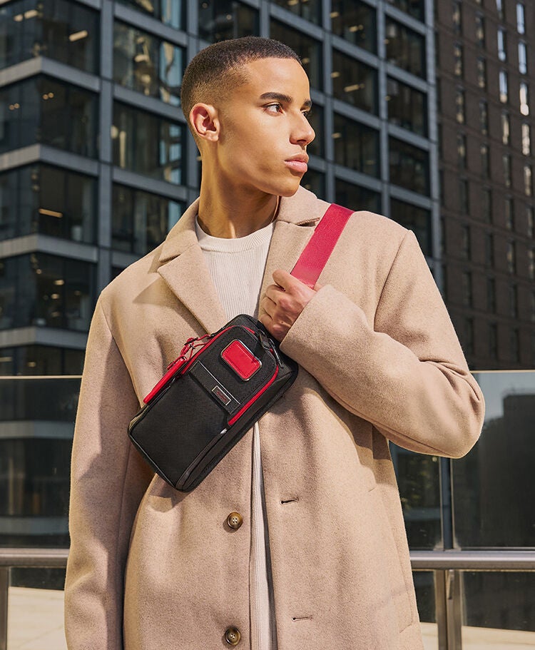 ALPHA コンパクト・スリング｜TUMI(トゥミ)公式サイト | TUMI