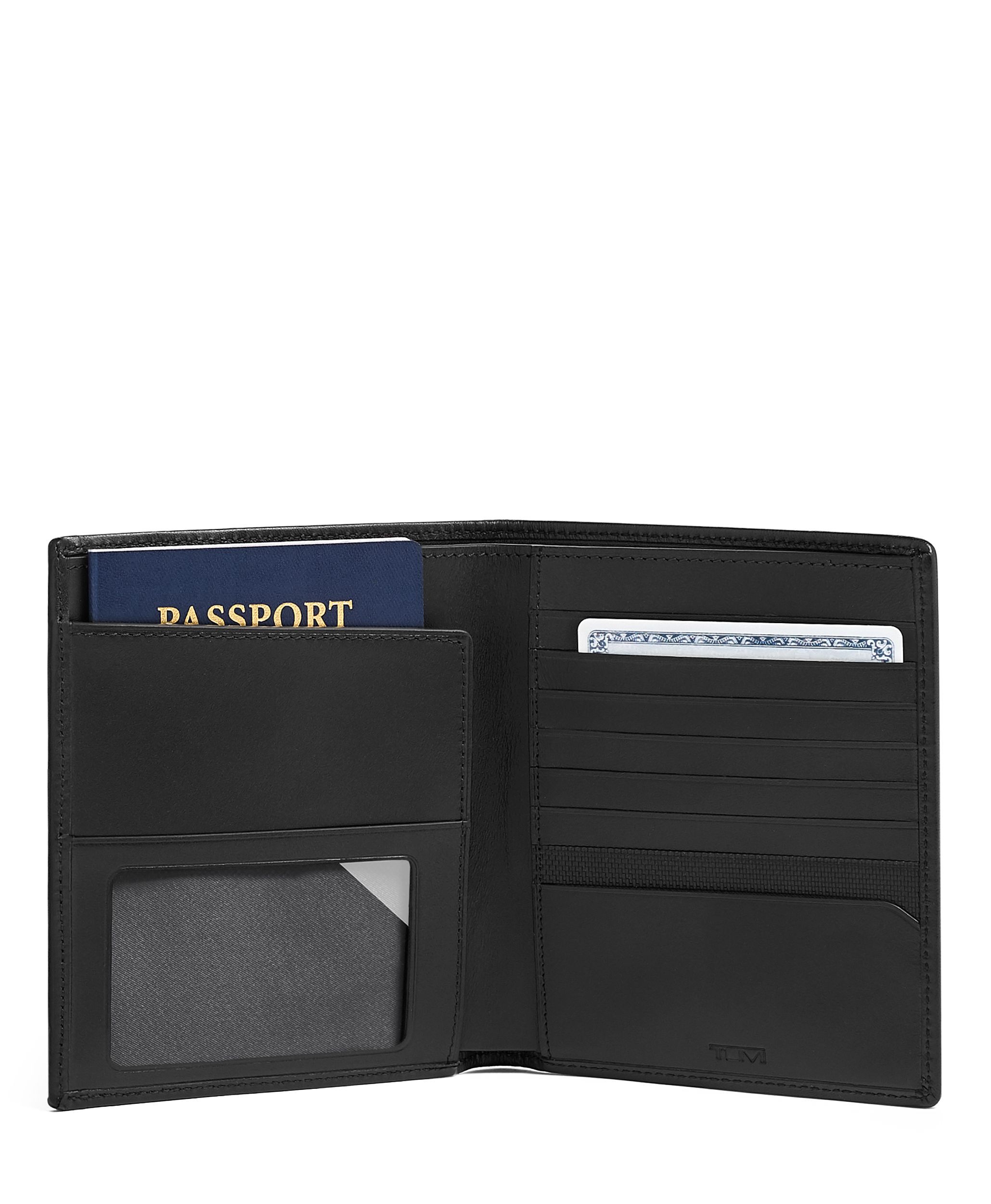 新品本革Tumi 財布付きパスポートカバー