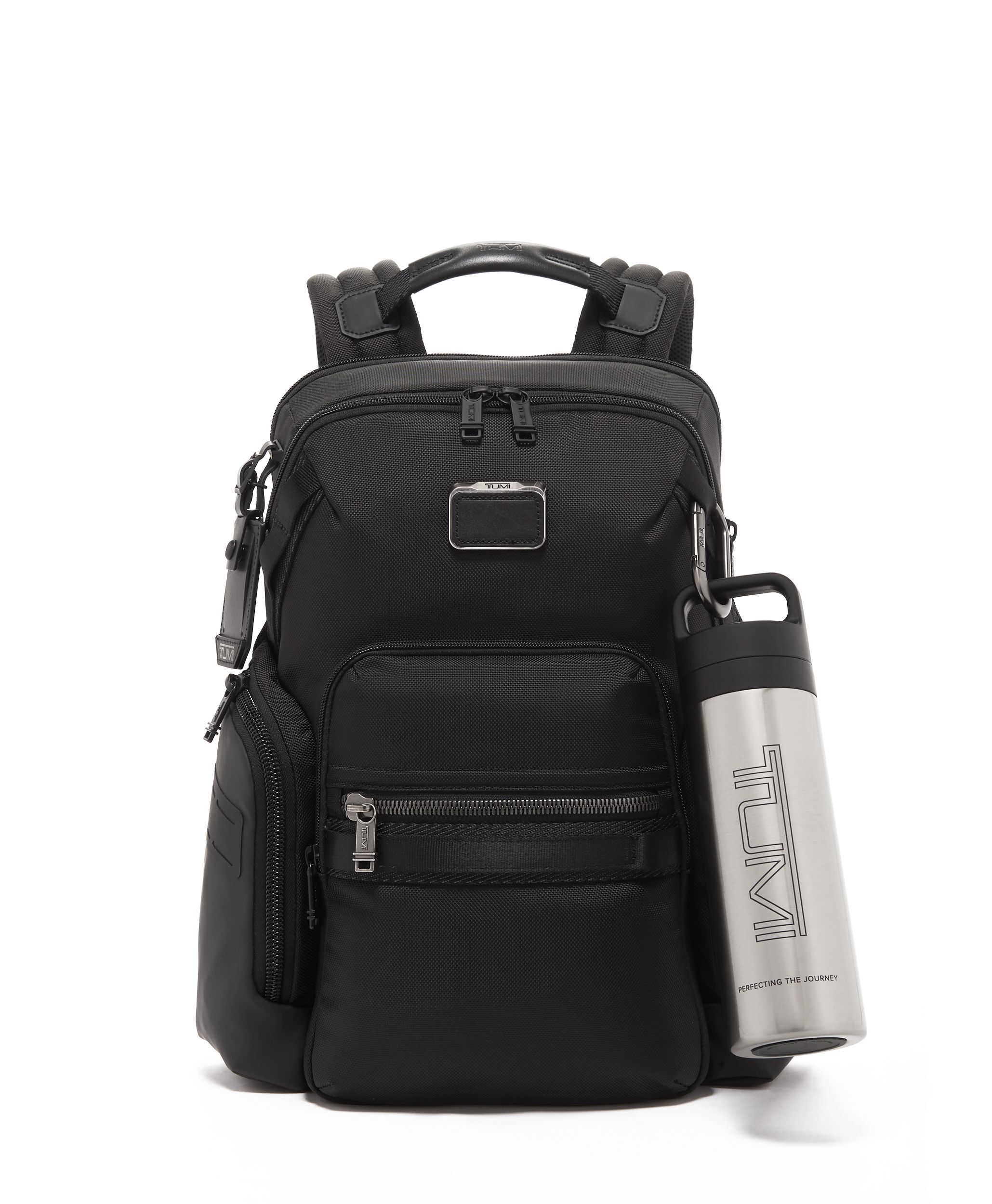 TRAVEL ACCESSORY トゥミ・ウォーター・ボトル・17oz スチール｜トゥミ公式サイト | TUMI