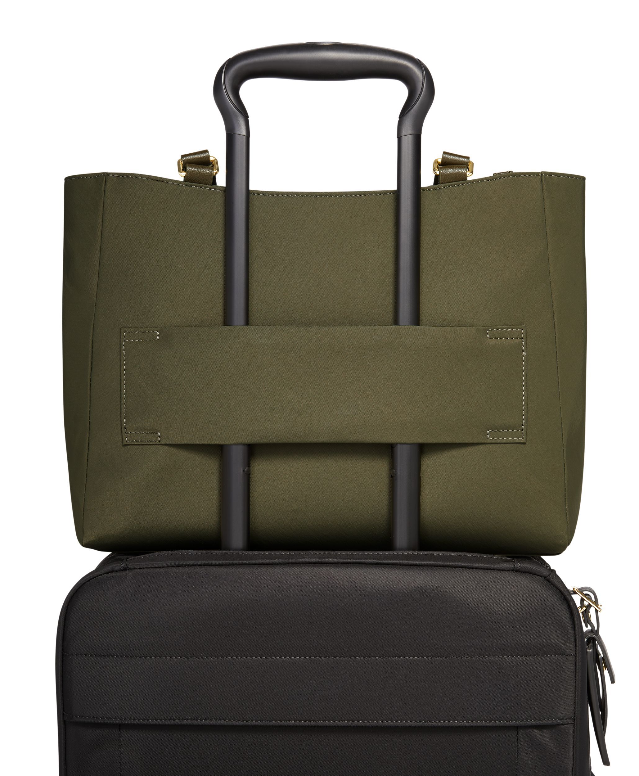 VOYAGEUR 「ヴァレッタ」ミディアム・トート オリーブ｜TUMI(トゥミ