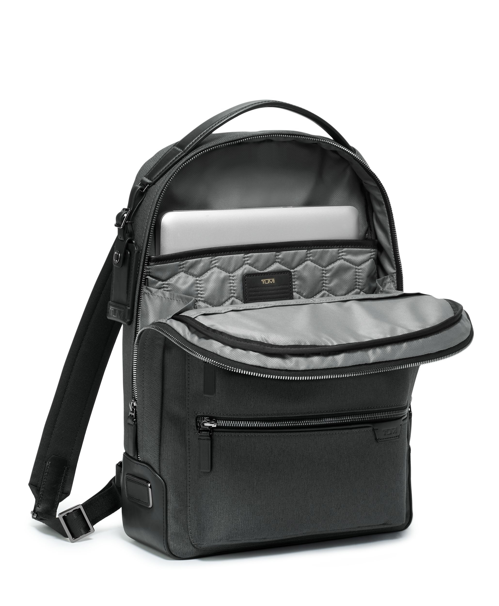 TUMI トゥミ HARRISON 「ブラッドナー」バックパック リュック HARRISON 「ブラッドナー」バックパック ダーク チャコール