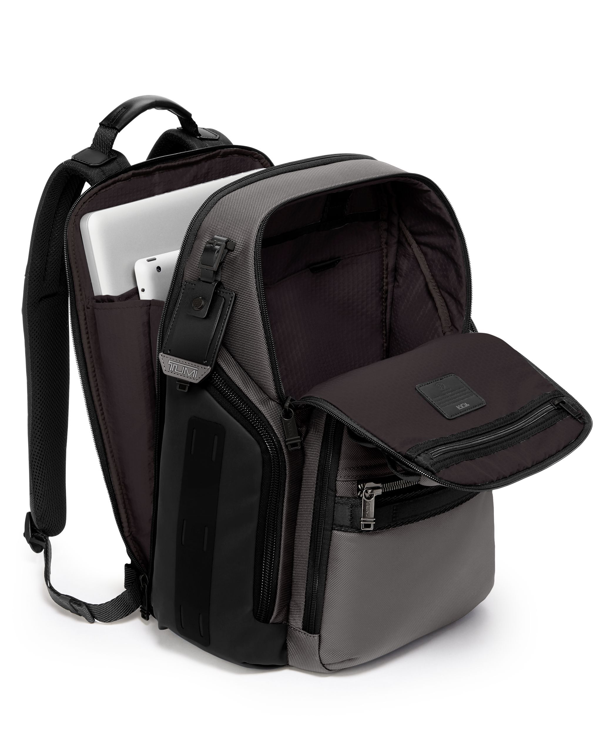 ALPHA BRAVO 「サーチ」バックパック チャコール｜TUMI(トゥミ