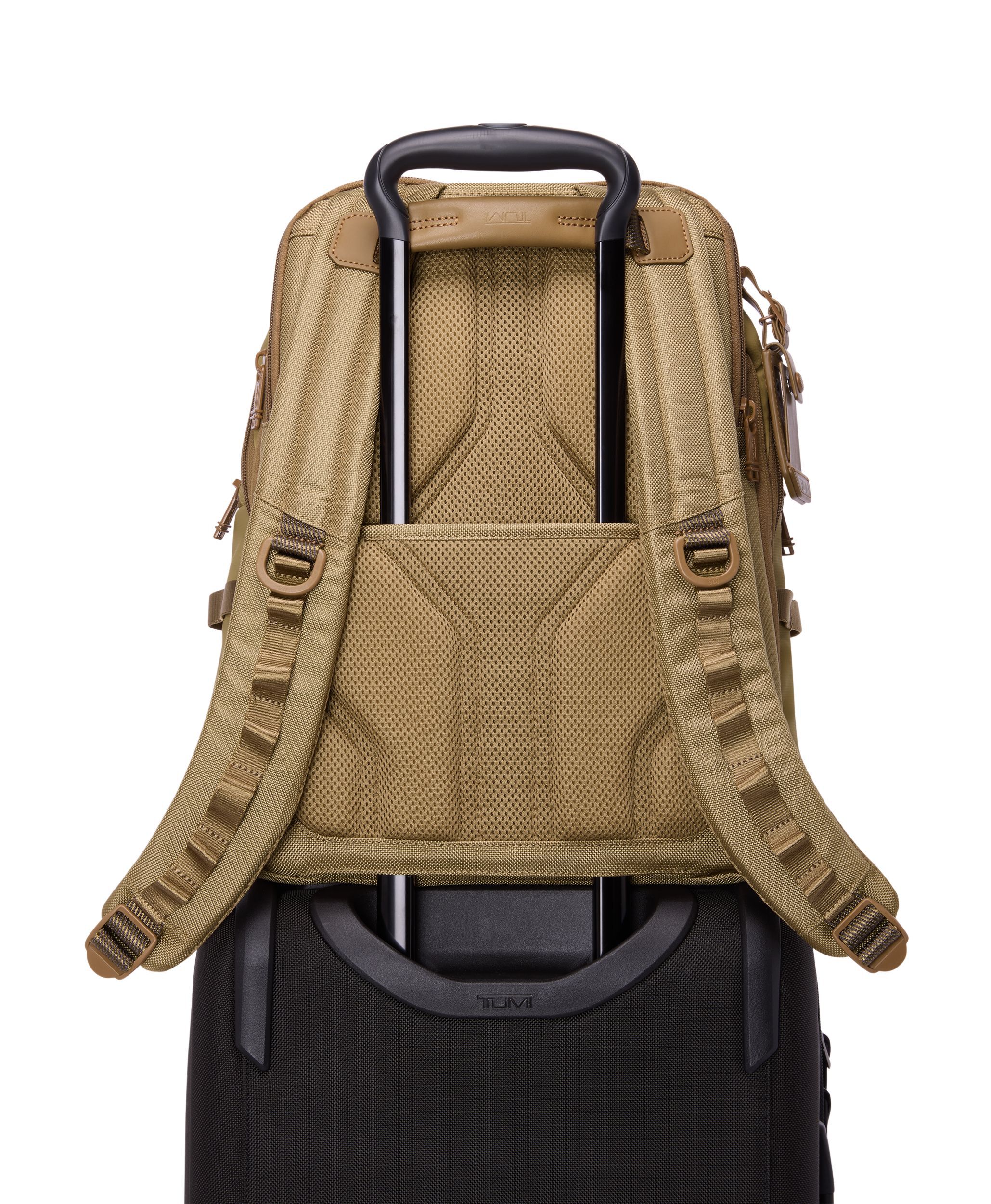 ALPHA BRAVO 「ナヴィゲーション」バックパック カーキ| TUMI(トゥミ