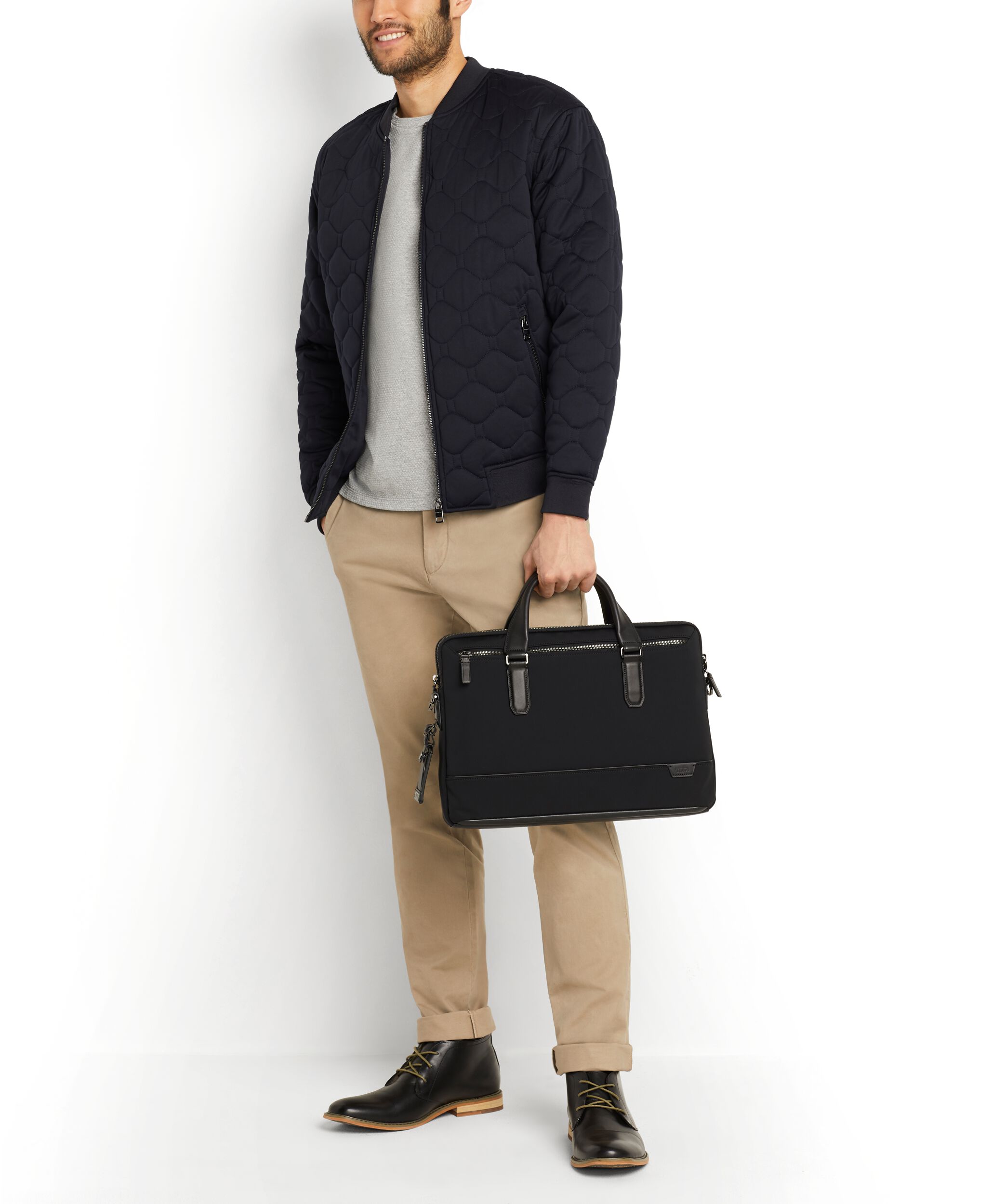 新品本物 TUMI ショルダーベルトなし 「シカモア」スリム・ブリーフ