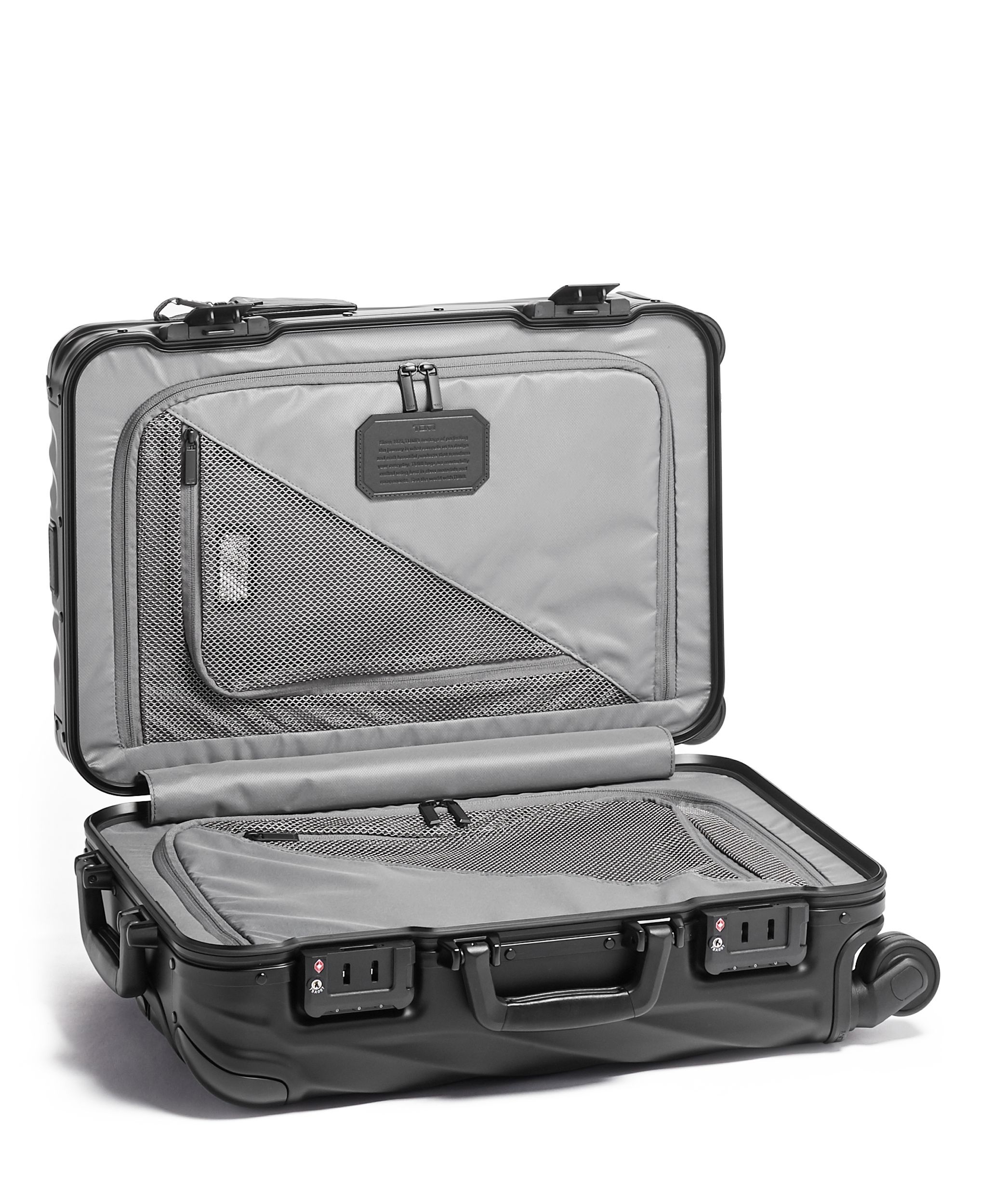 19 DEGREE ALUMINUM キャリーオン マット ブラック｜TUMI(トゥミ)公式