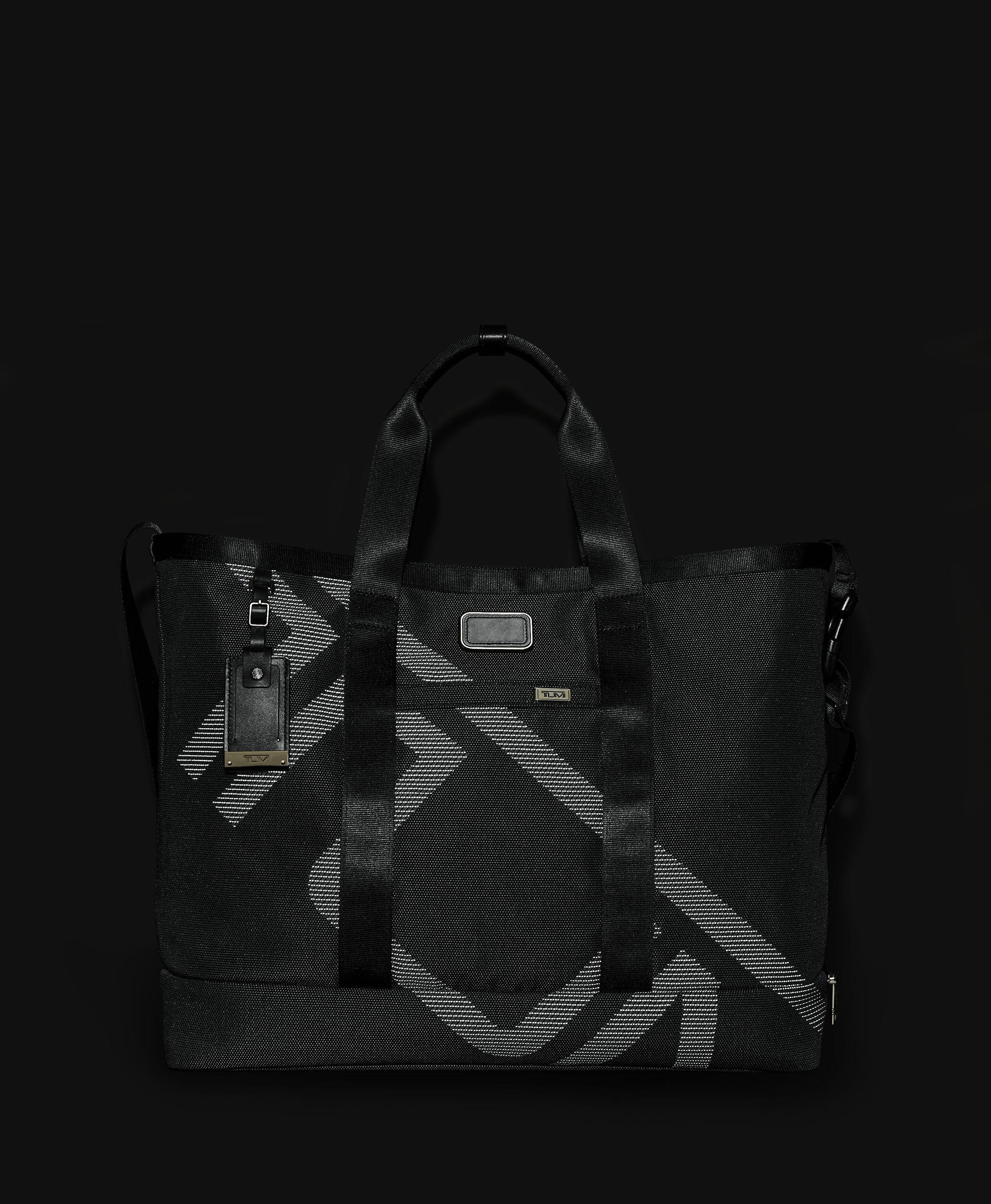TUMI キャリーオール・トート リフレクティブ T-ジャカード ALPHA キャリーオール・トート リフレクティブ T-ジャカード