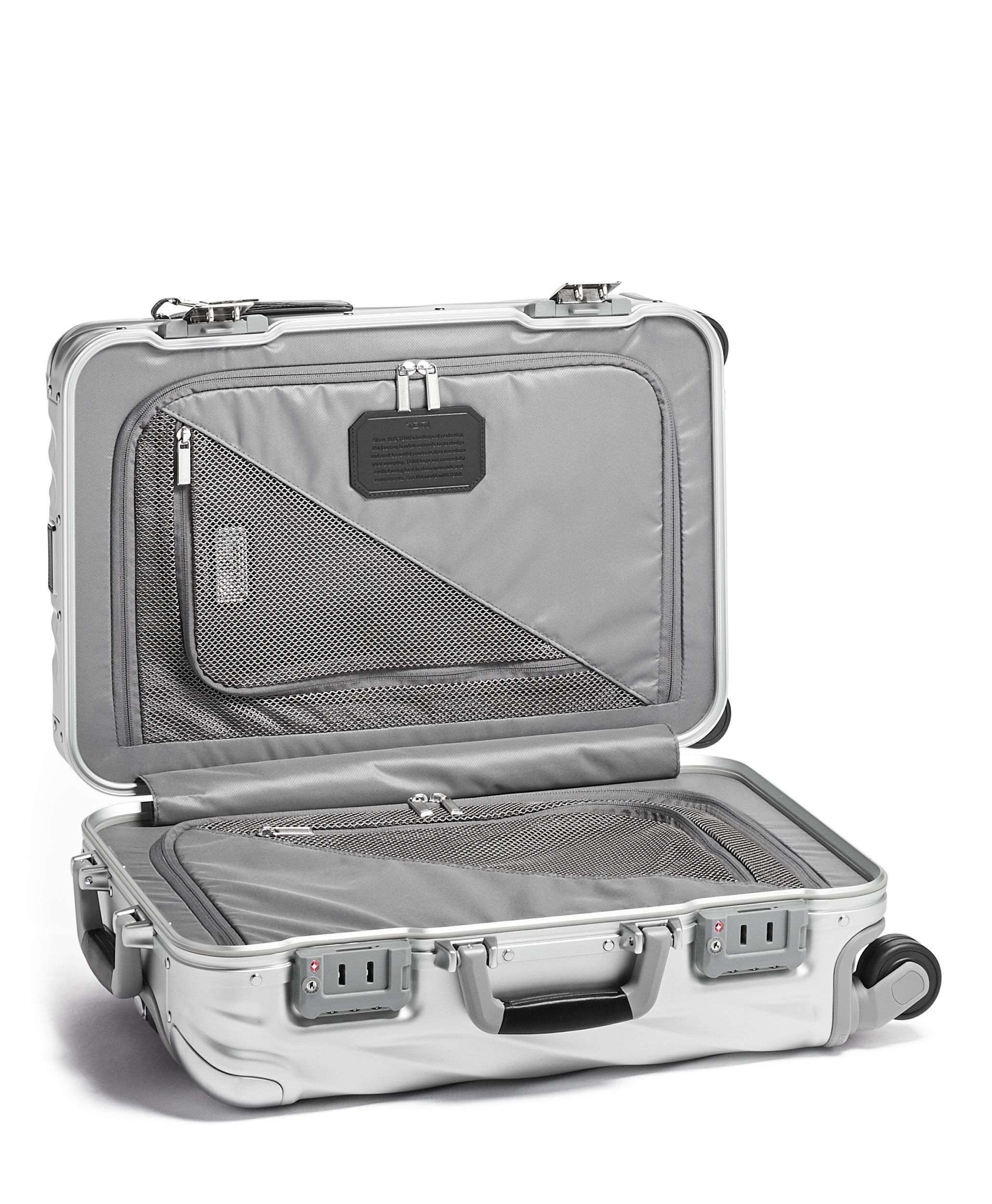 TUMI トゥミ 68517 19 DEGREE ALUMINUM キャリーオン シルバー｜TUMI(トゥミ)公式サイト