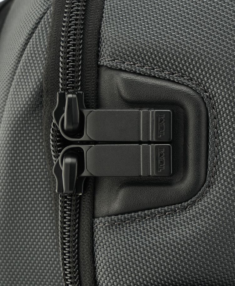 TUMI I SOPH. スリーウェイ・コンバーチブル・ブリーフケース  hi-res | TUMI