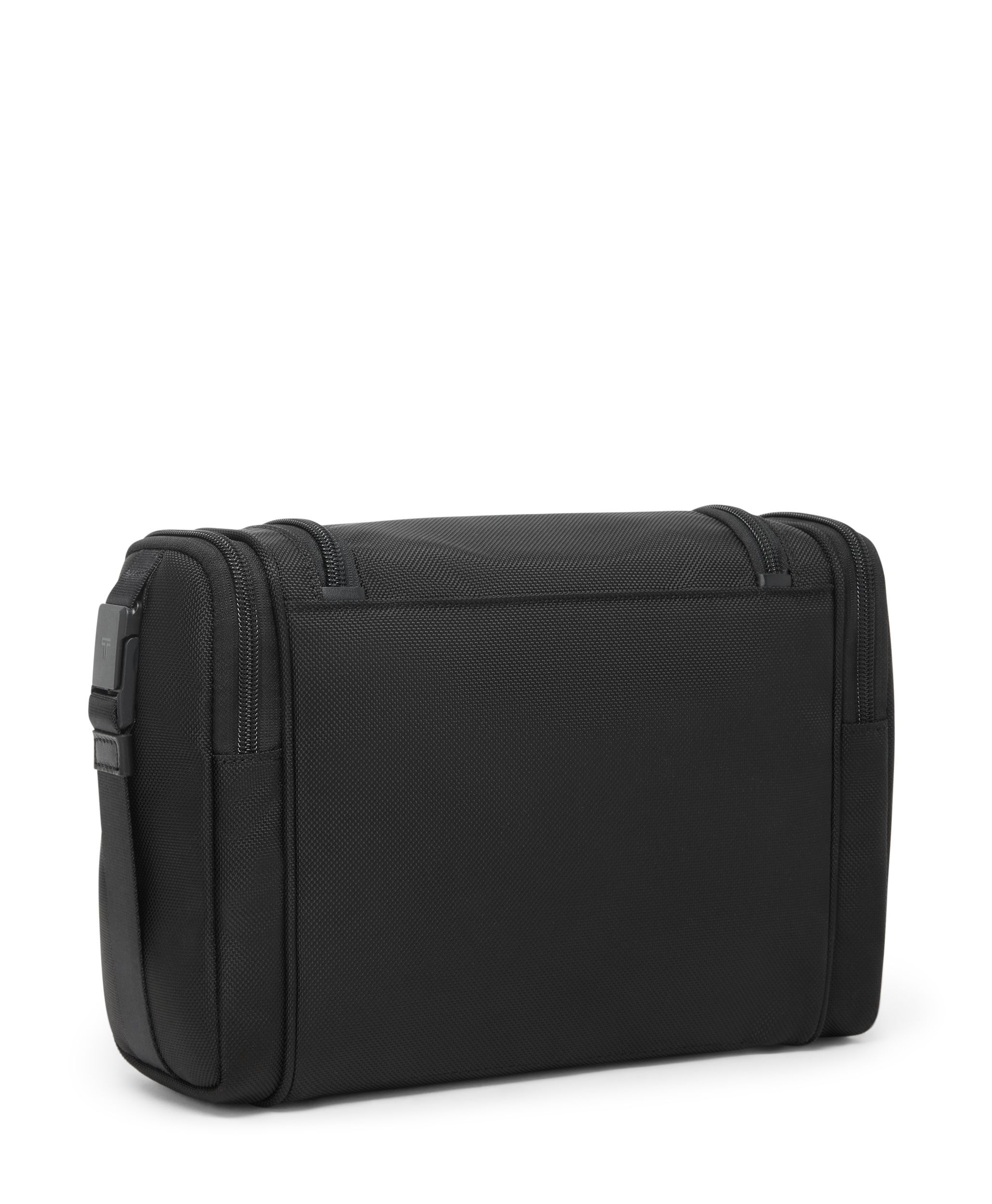 TUMI ALPHA（アルファ） ハンギング・トラベル・キット ブラック