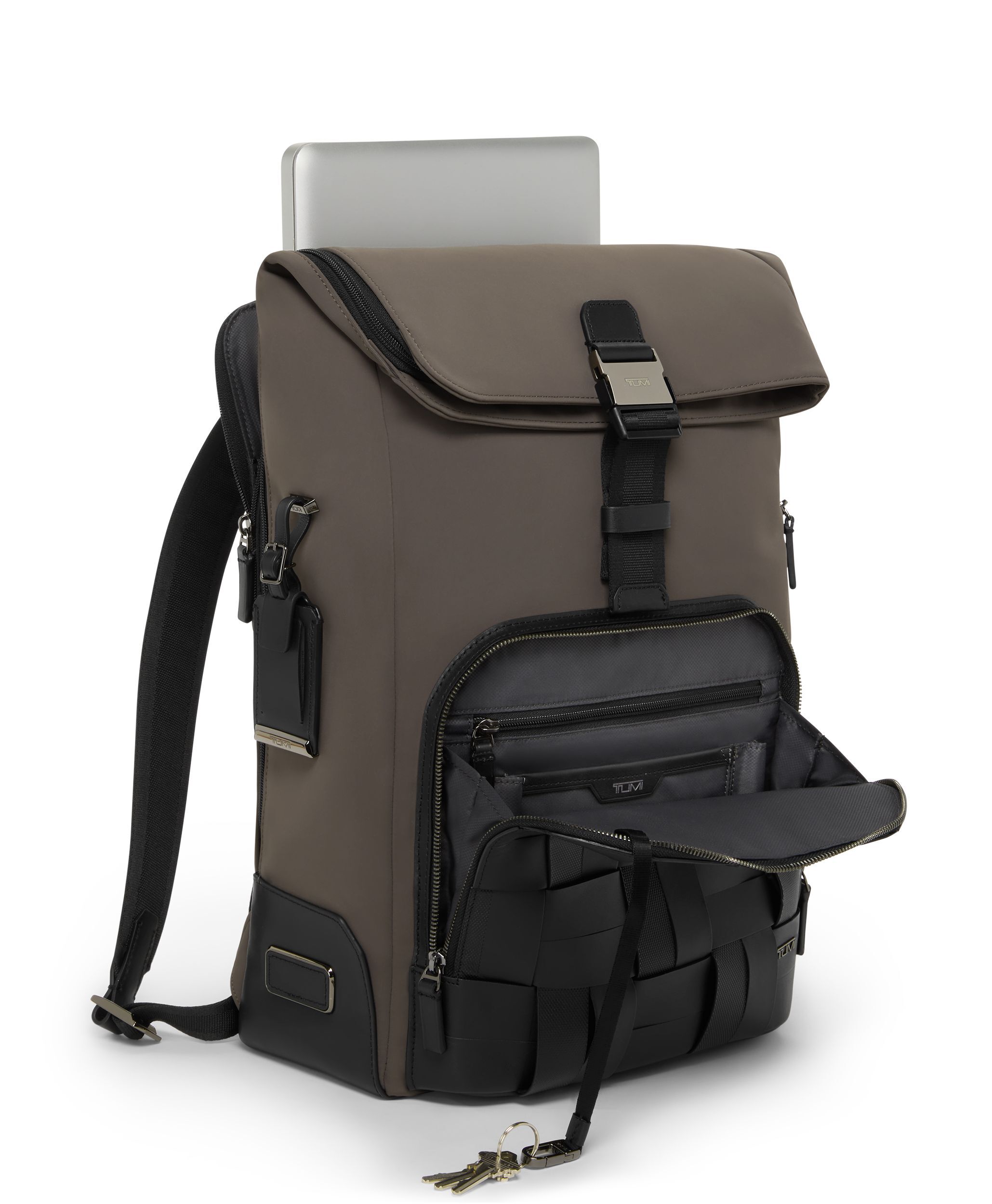 【美品】トゥミ ロールトップ リュック バックパック 大容量 ビジネス ブラウン HARRISON 「オズボーン」ロール・トップ・バックパック トープ