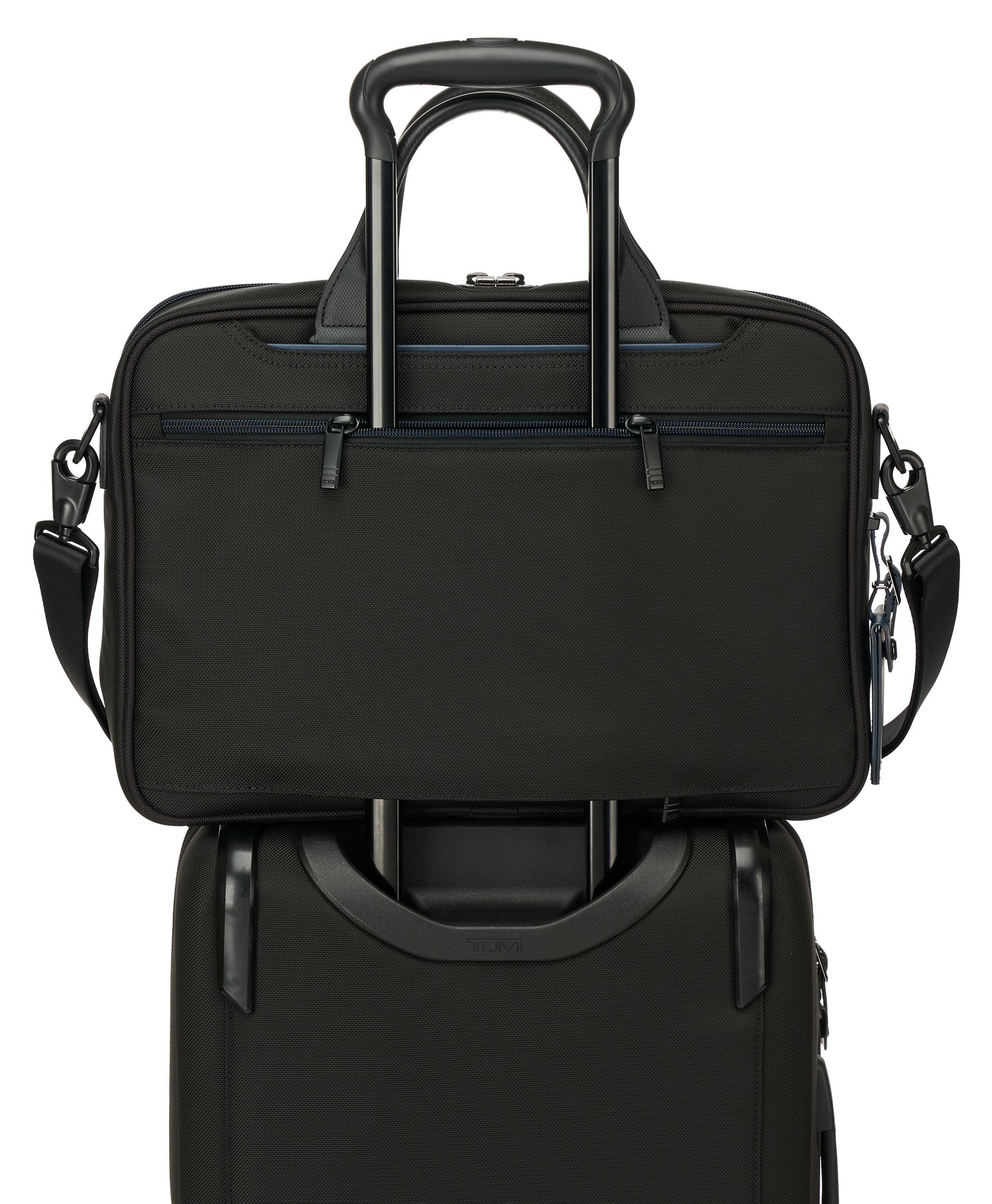 TUMI ALPHA (アルファ) ミディアム・15インチ・ブリーフケース