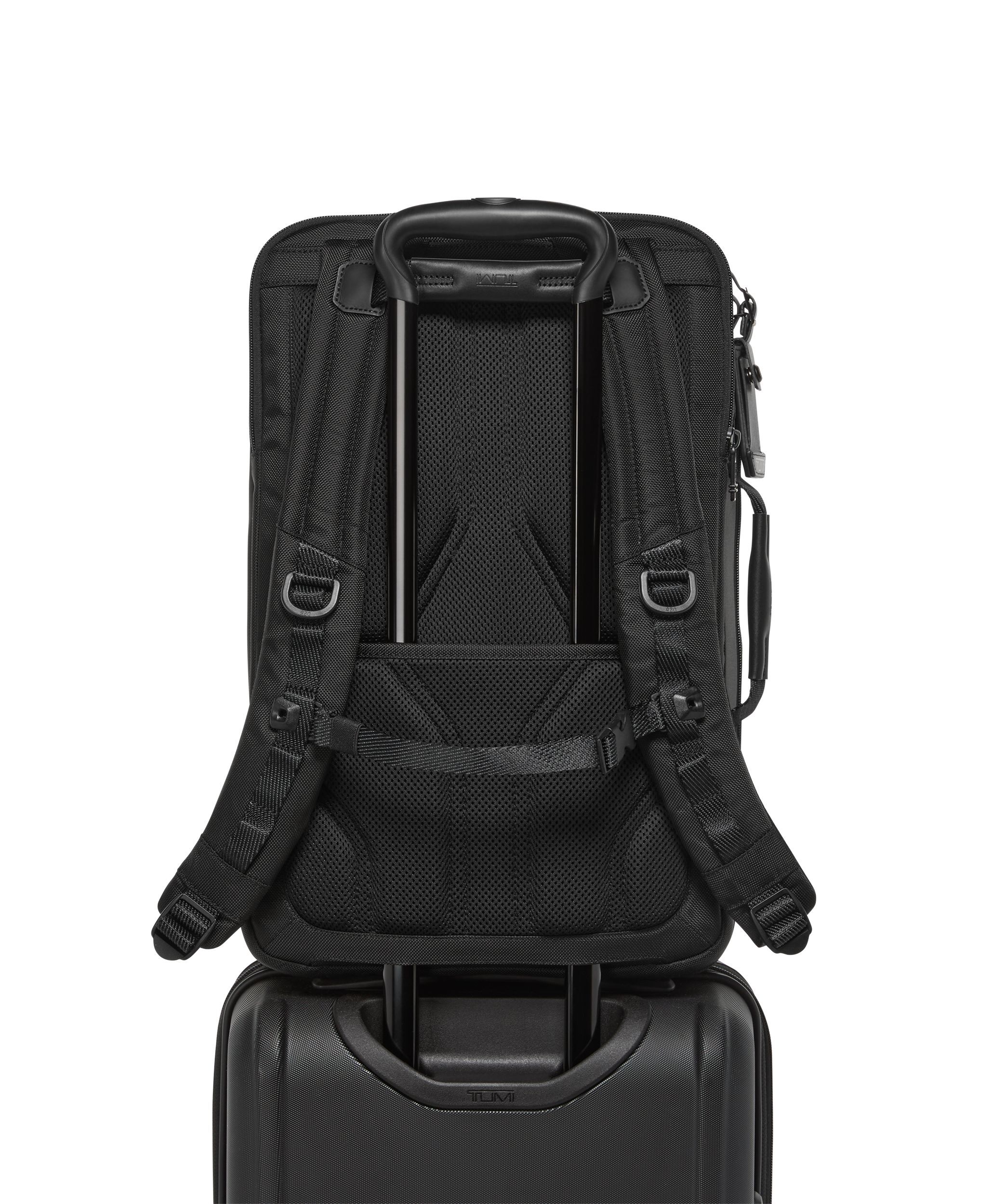 美品✨ トゥミ　TUMI ALPHA BRAVO リュック ALPHA BRAVO 「デトリック」バックパック｜TUMI(トゥミ)公式