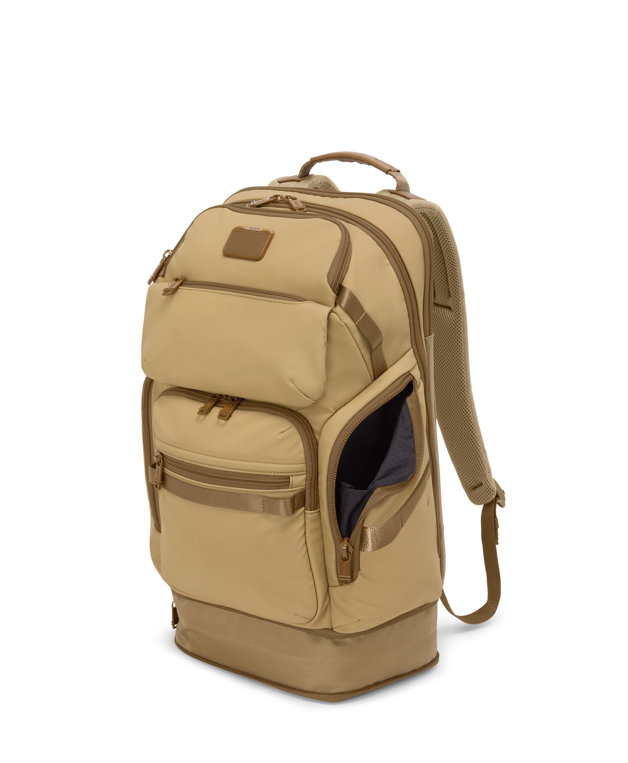 ALPHA BRAVO 「ノマディック」バックパック カーキ| TUMI(トゥミ)公式