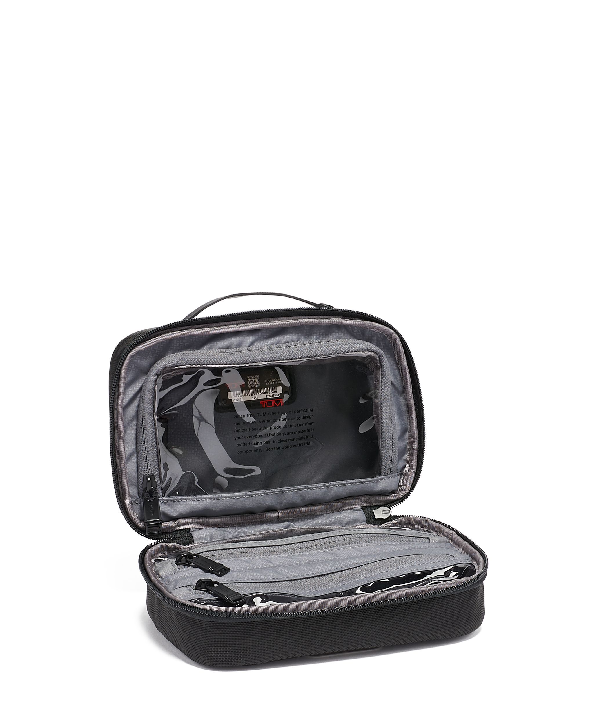 ALPHA スプリット・トラベル・キット ブラック｜TUMI(トゥミ