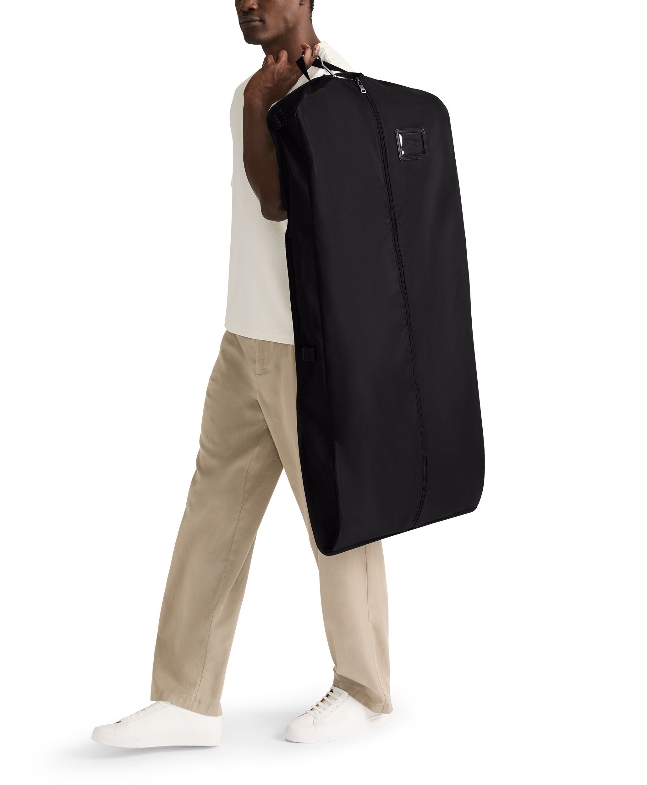 TRAVEL ACCESSORY ガーメント・バッグ｜TUMI(トゥミ)公式サイト | TUMI