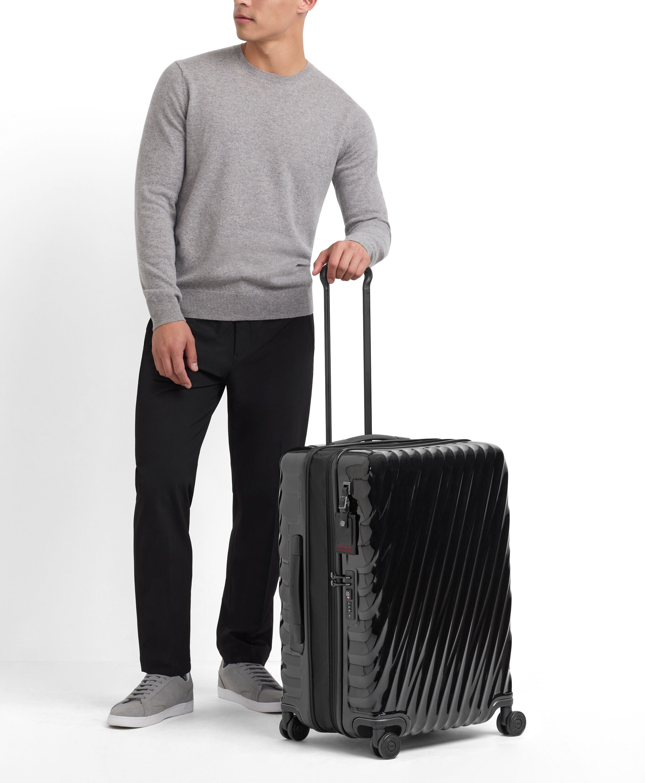 【超美品】TUMI ショートトリップエクスパンダブル4ウィールパッキングケース ALPHA ALPHA ショート・トリップ・エクスパンダブル・4ウィール