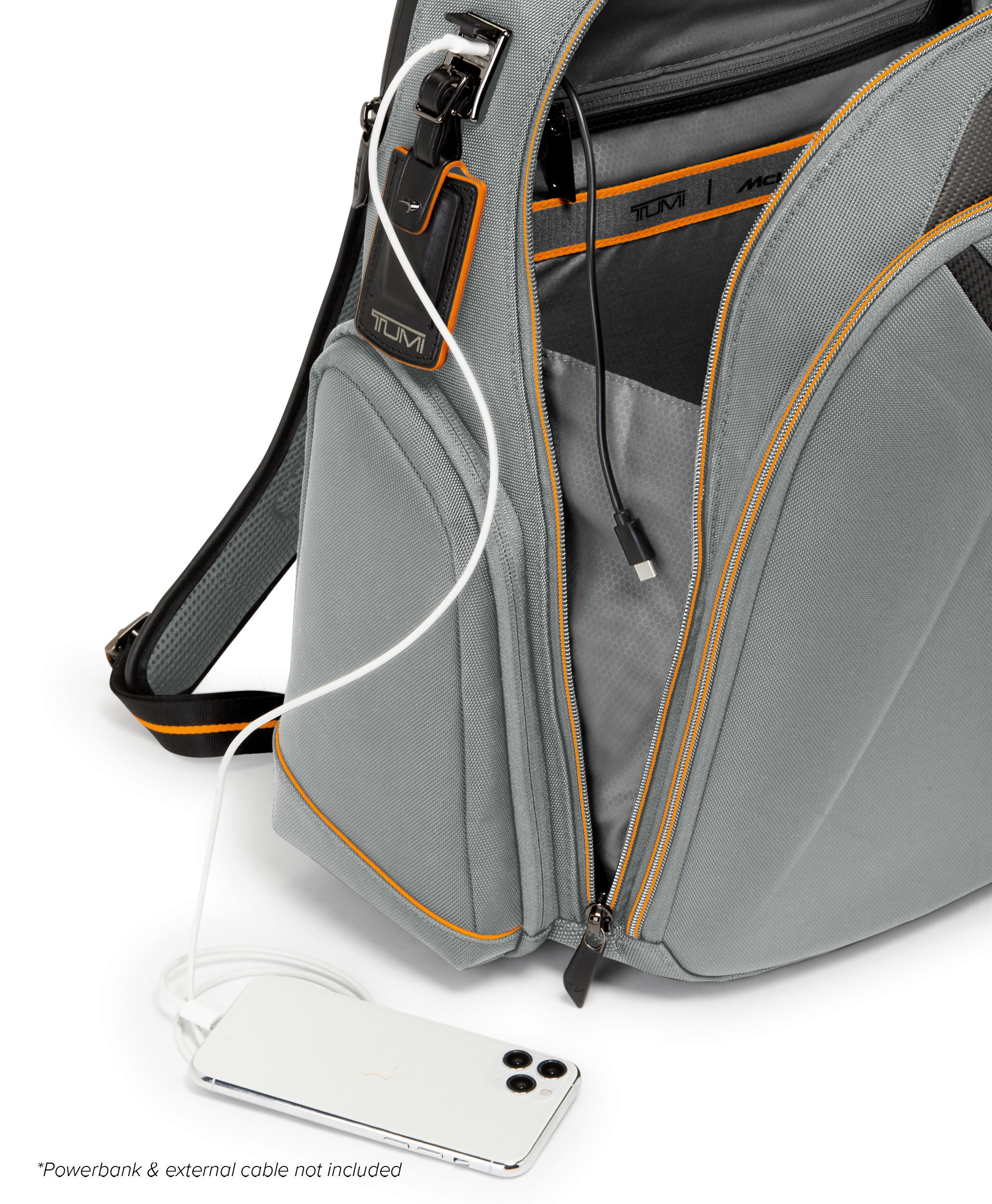 tumi 美品！　リュック　バックパック　McCHORD AUTH NWT TUMI McChord Utility Unisex Ballistic Nylon Travel