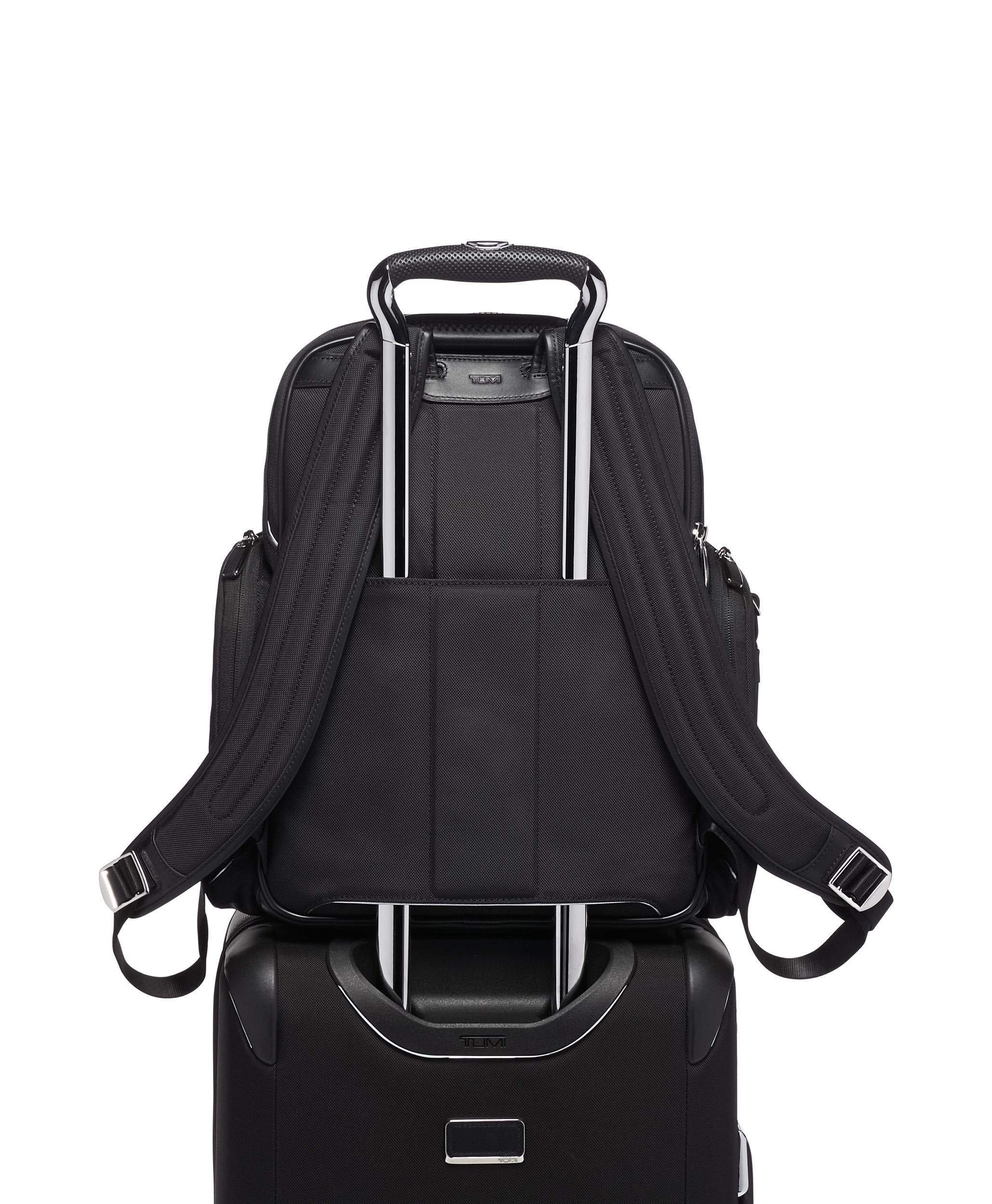 ARRIVÉ 「ラーソン」バックパック ブラック｜TUMI(トゥミ)公式