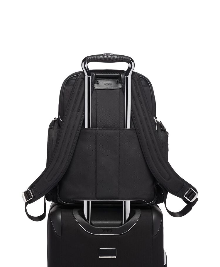 ARRIVÉ 「ラーソン」バックパック ブラック｜TUMI(トゥミ)公式サイト 