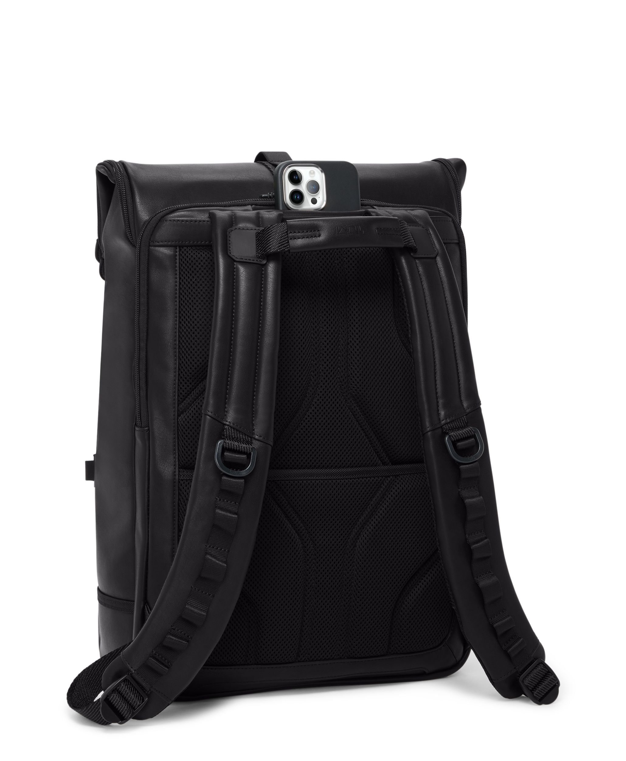 TUMIアルファフラップバックパック ALPHA BRAVO 「サーヴェイランス」フラップ・バックパック｜TUMI