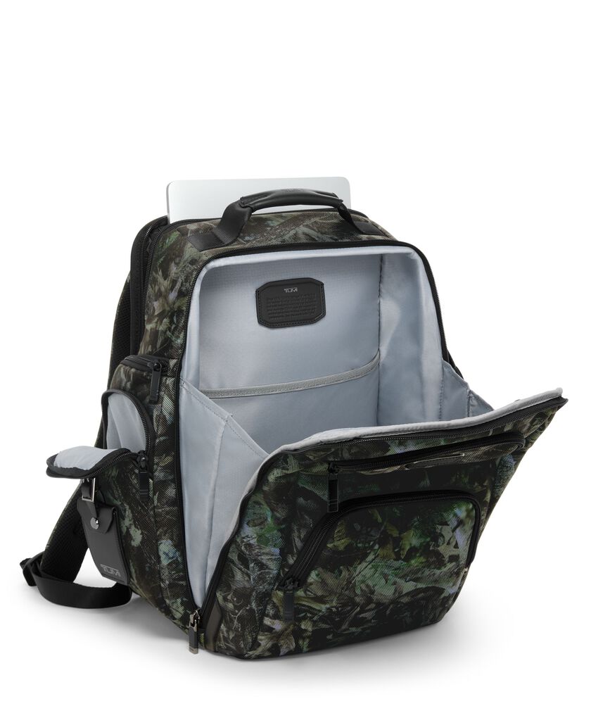 TUMI ALPHA（アルファ） トゥミ・ブリーフ・パック  hi-res | TUMI