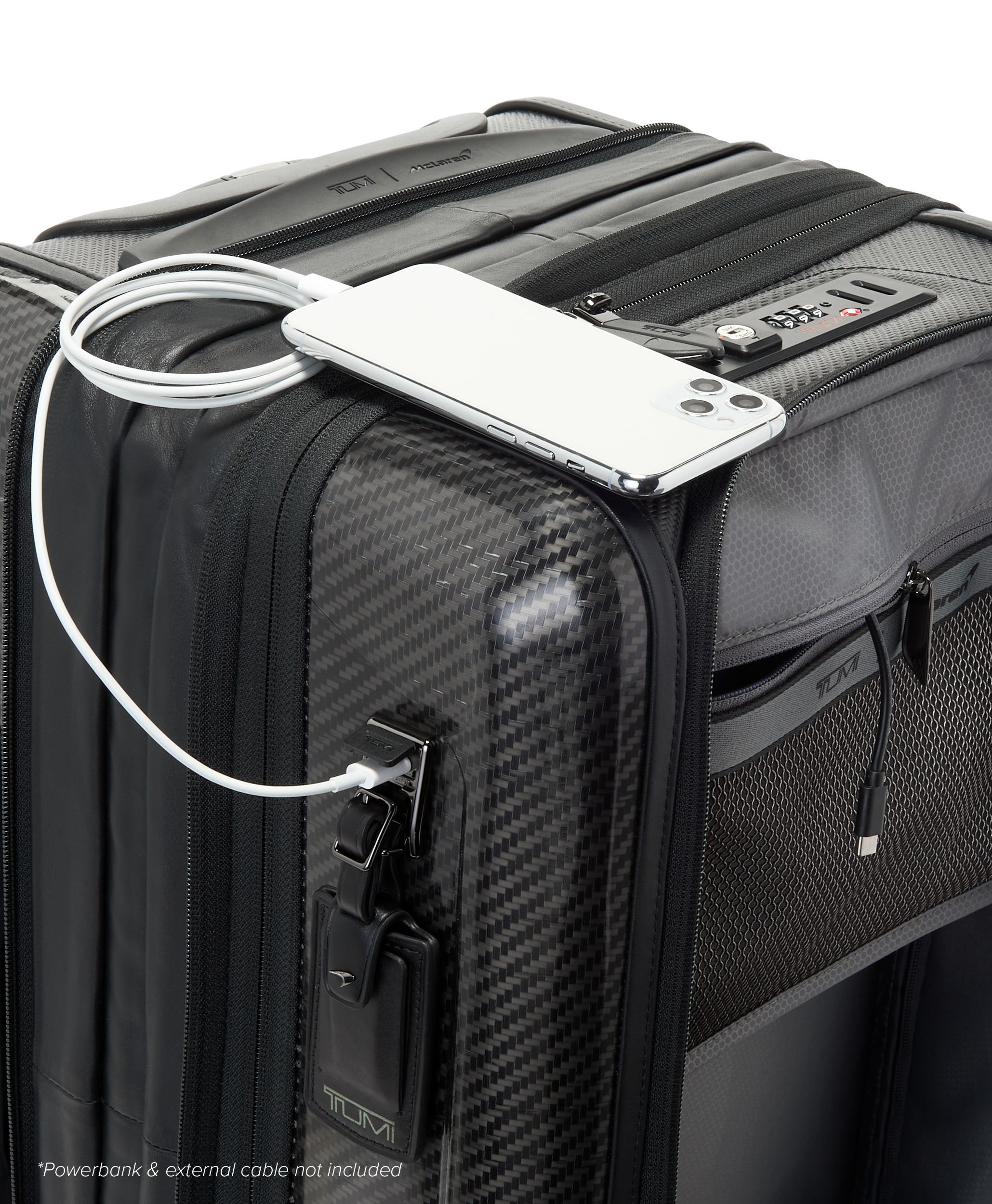 TUMI / トゥミ｜カーボンスーツケース｜カーボン製｜118 L　7泊以上 TUMI / トゥミ｜カーボンスーツケース｜カーボン製｜118 L7泊以上