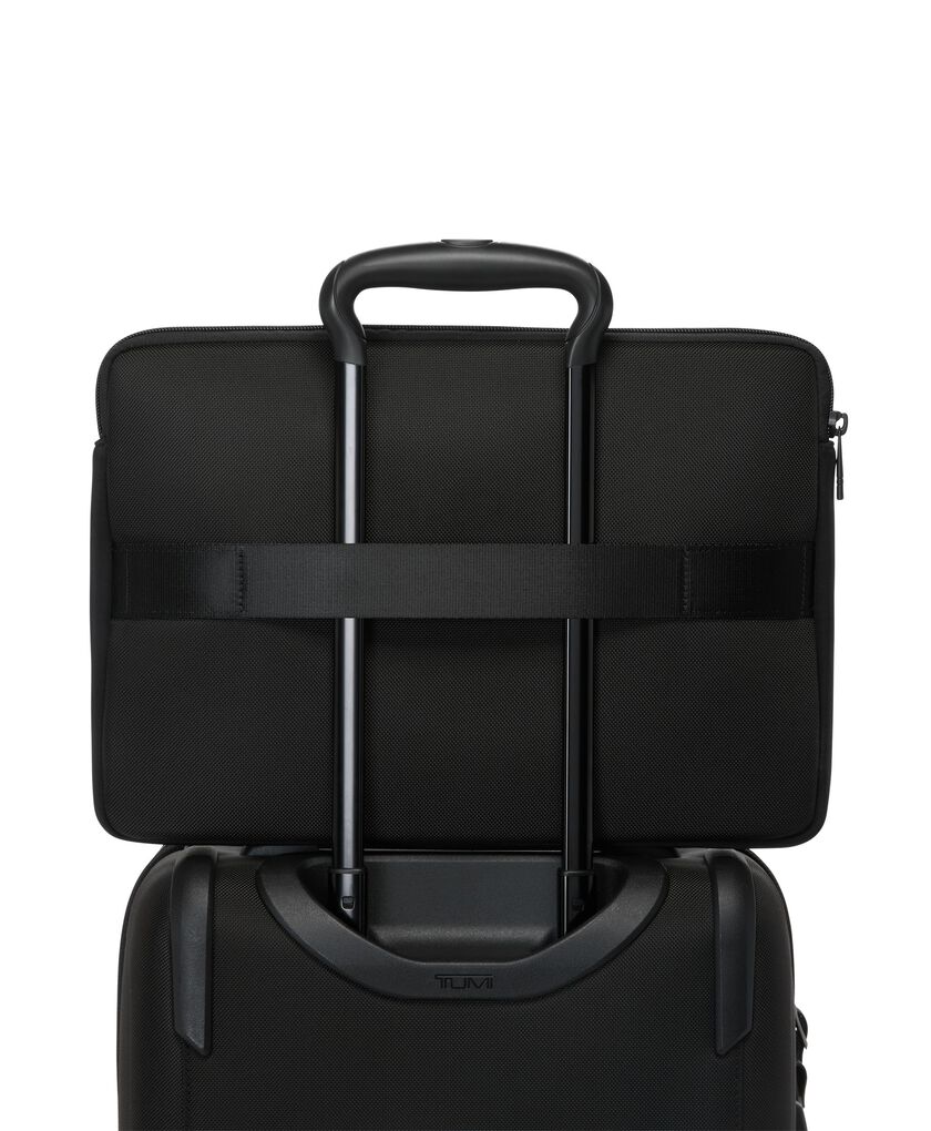 TUMI ALPHA (アルファ) ラージ・15インチ・ラップトップ・スリーブ  hi-res | TUMI