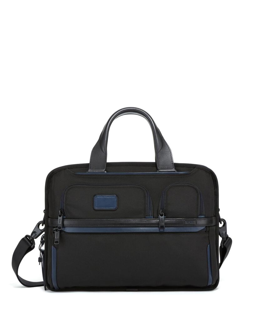 TUMI 長財布 トゥミ トラベルウォレット クラッチバッグ 本革 バリ  