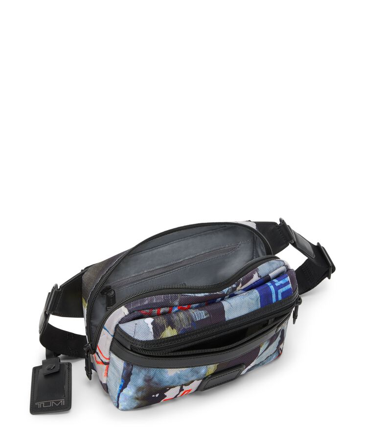 イースト・ウエスト・スリング  hi-res | TUMI