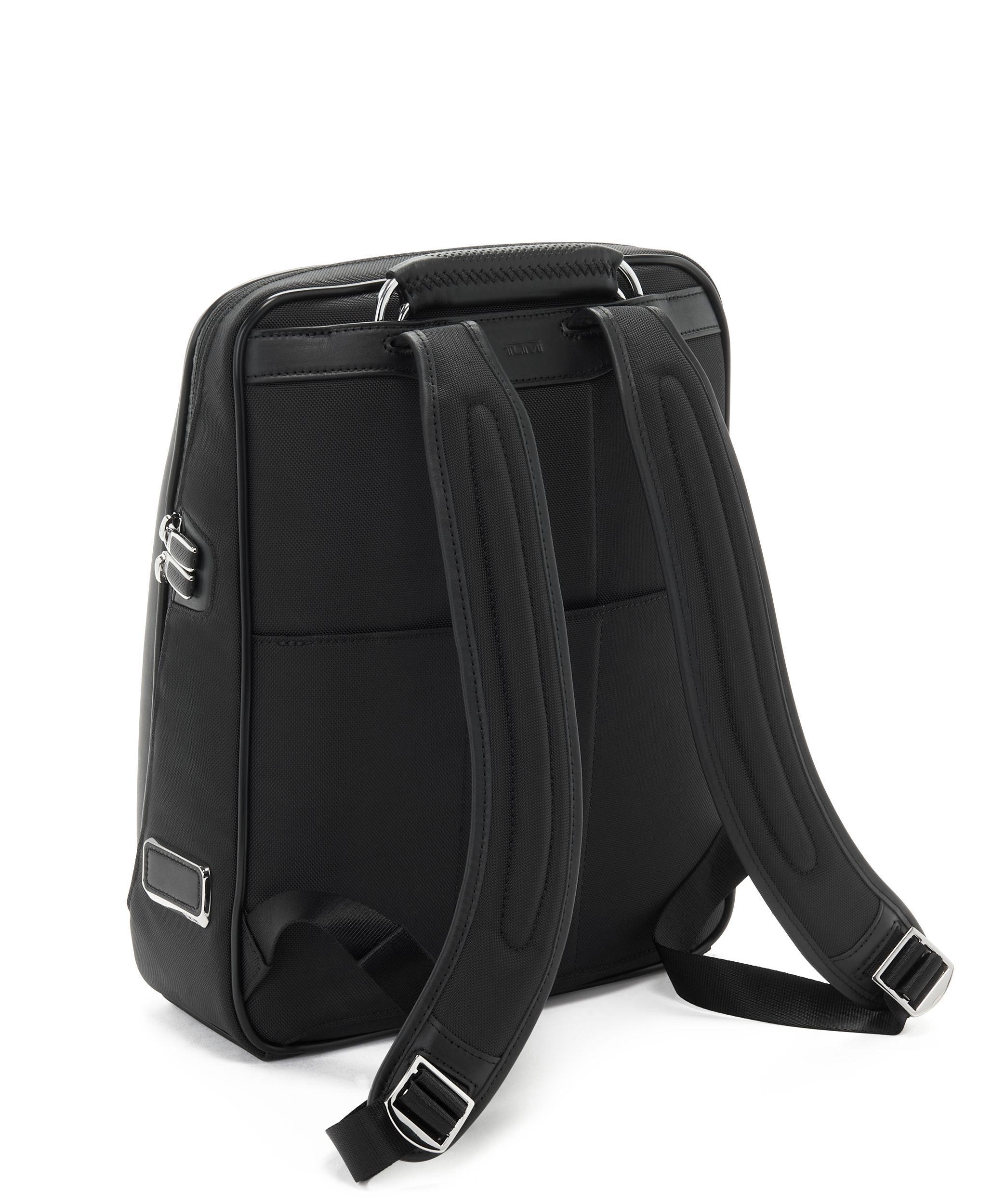 ARRIVÉ 「ノルテ」バックパック ブラック｜TUMI(トゥミ)公式