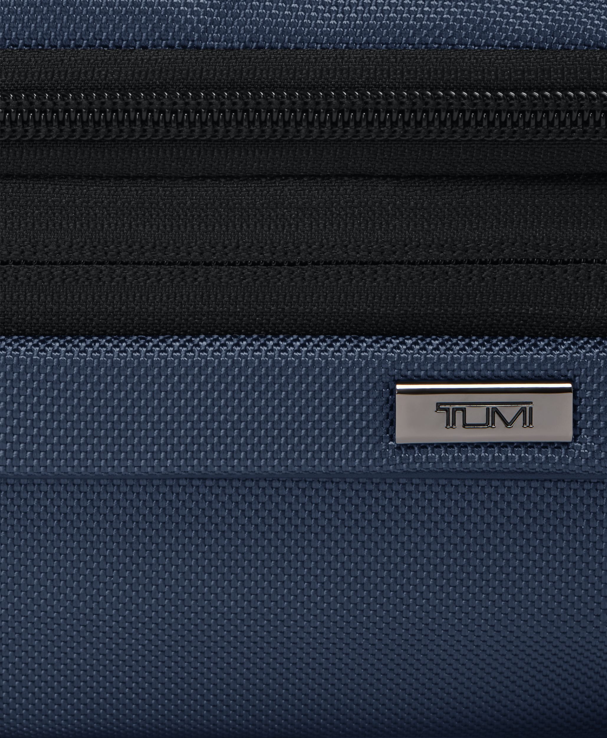 TUMI ALPHA（アルファ） ベルト・バッグ・スリング ネイビー| TUMI