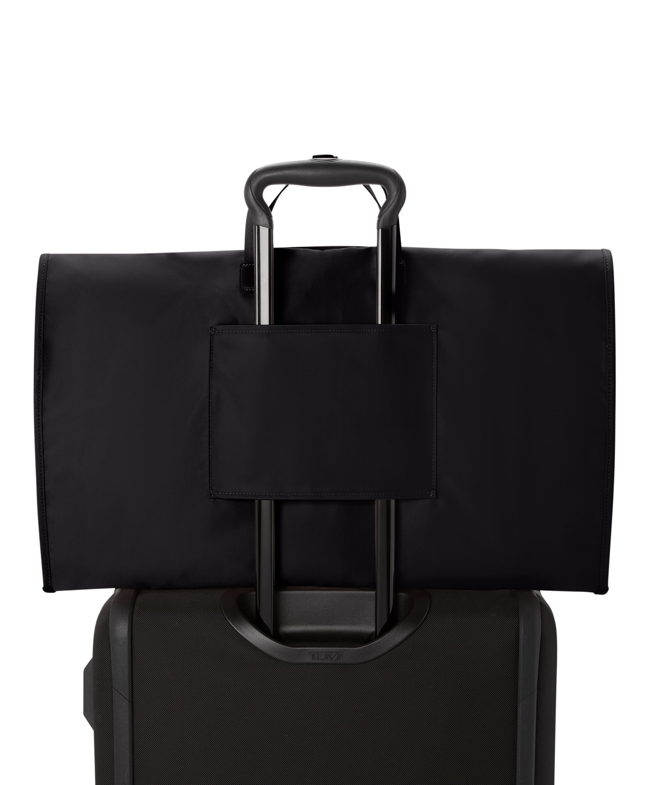 TRAVEL ACCESSORY ガーメント・バッグ｜TUMI(トゥミ)公式サイト | TUMI