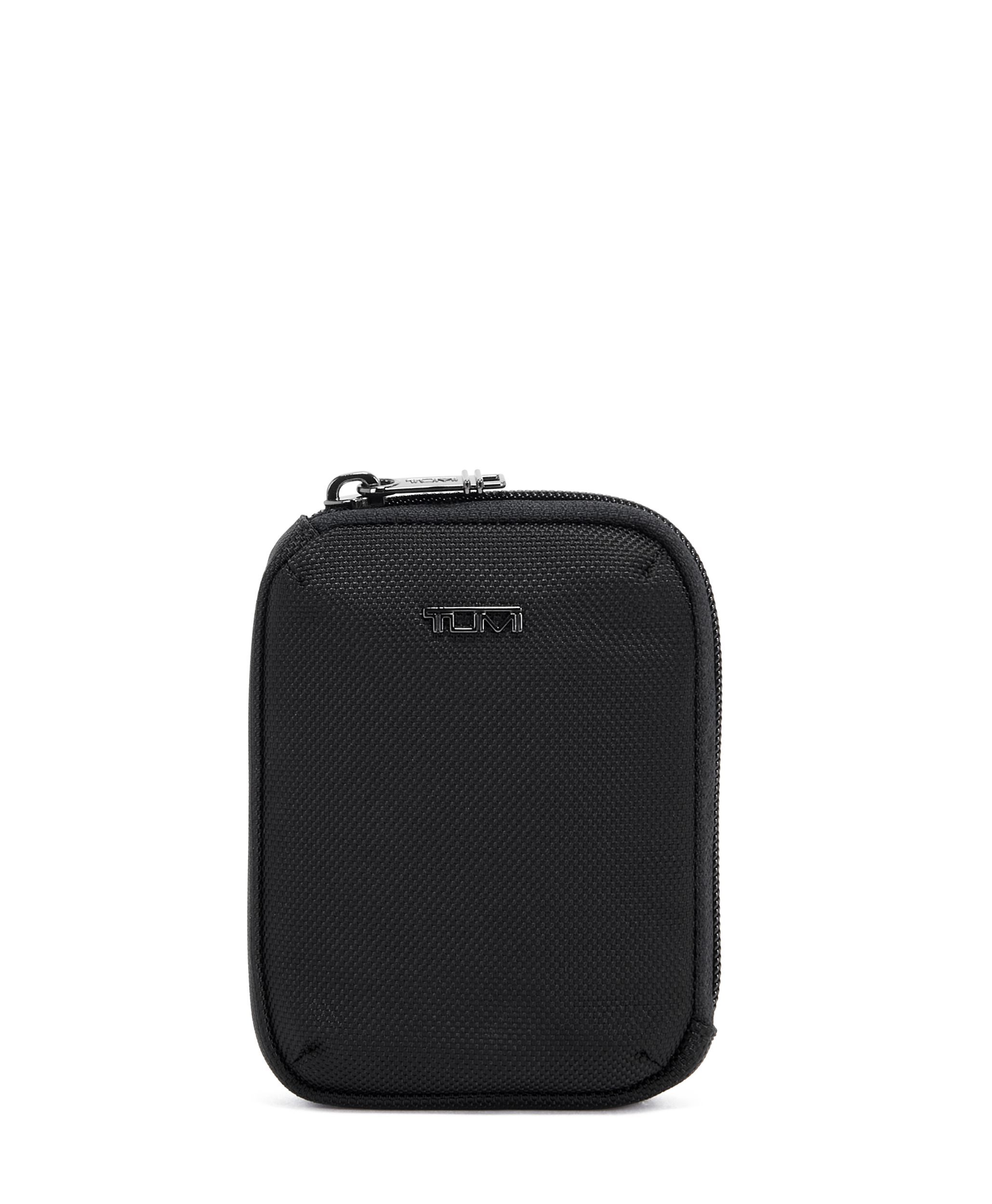 Tumi travel case clearance