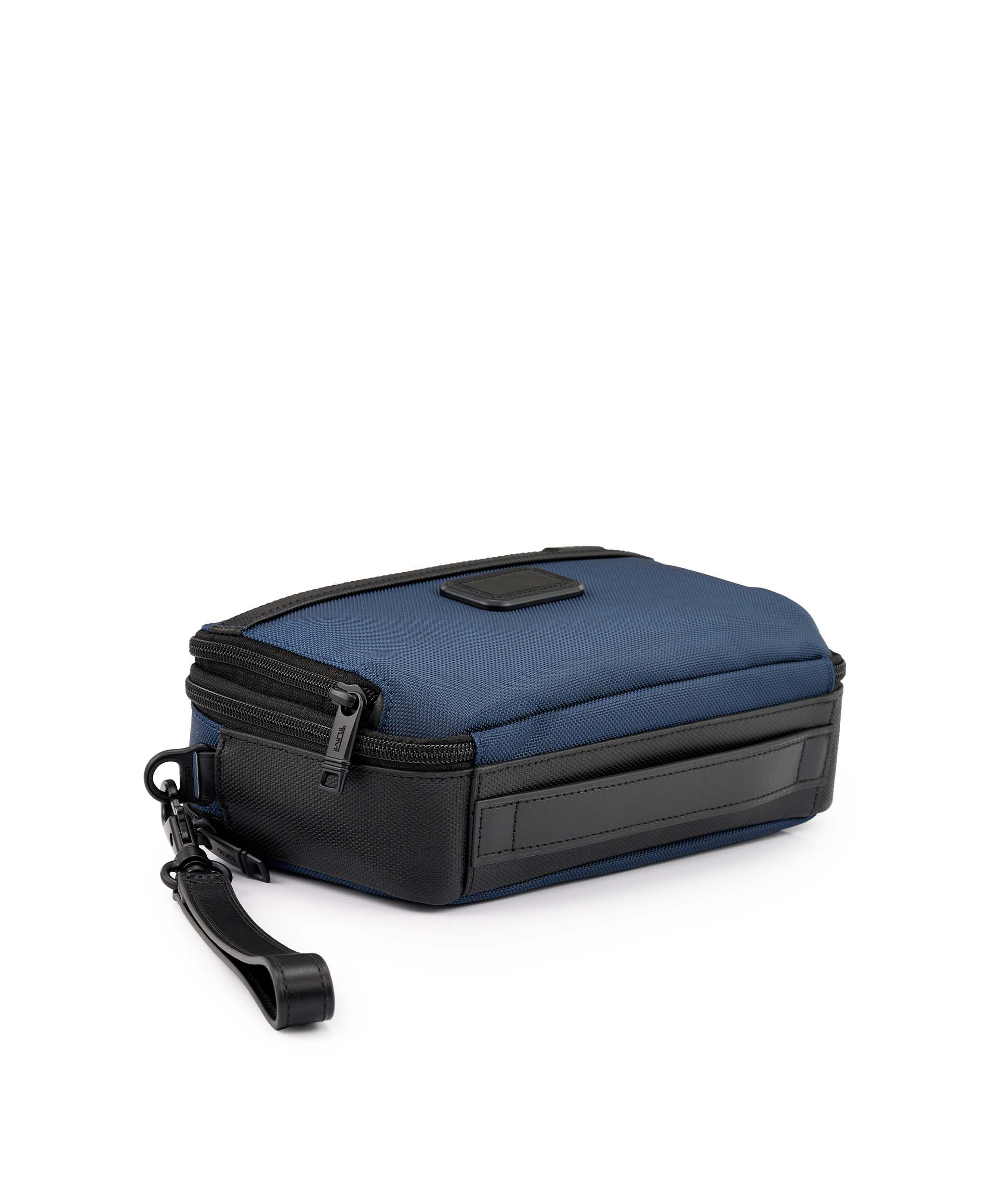 TUMI ネイビー ビジネスバッグ クラッチバッグ トゥミ TUMI DOUBLE ZIP CLUTCH （NAVY） -ファッション通販 FASHION